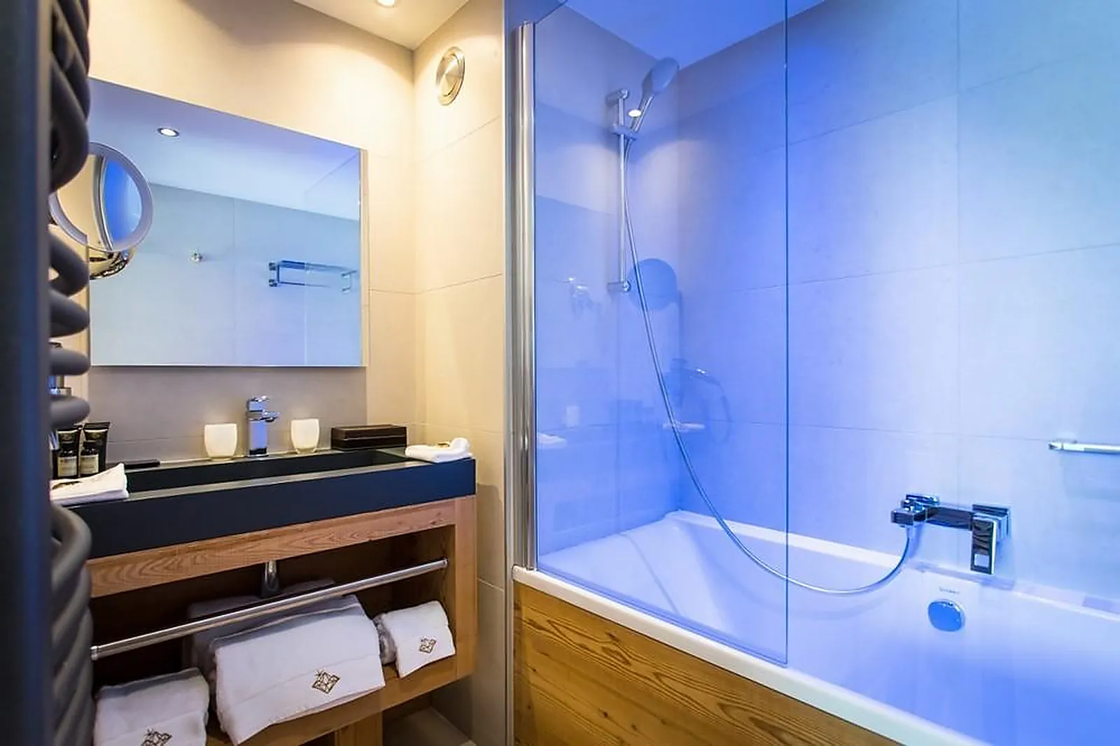 Lieux événementiels, HÔTEL DARIA-I NOR