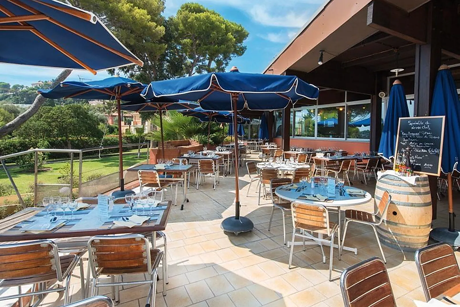 Lieux événementiels, HOTEL DELCLOY