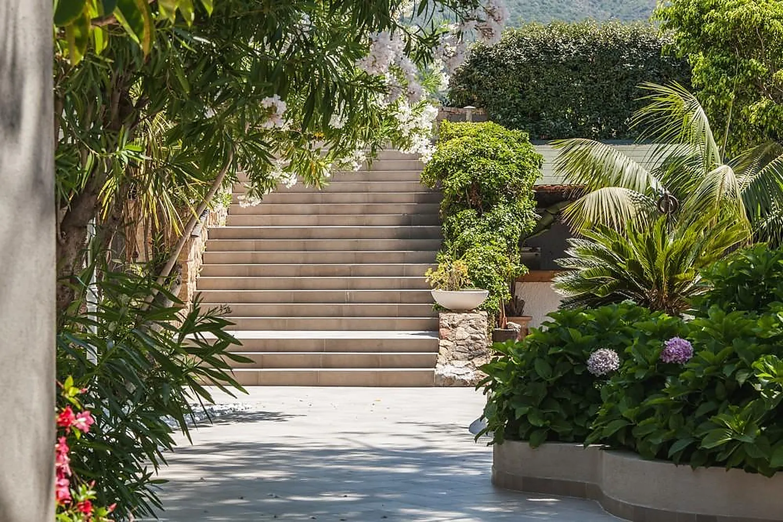 Lieux événementiels, HOTEL DOLCE VITA