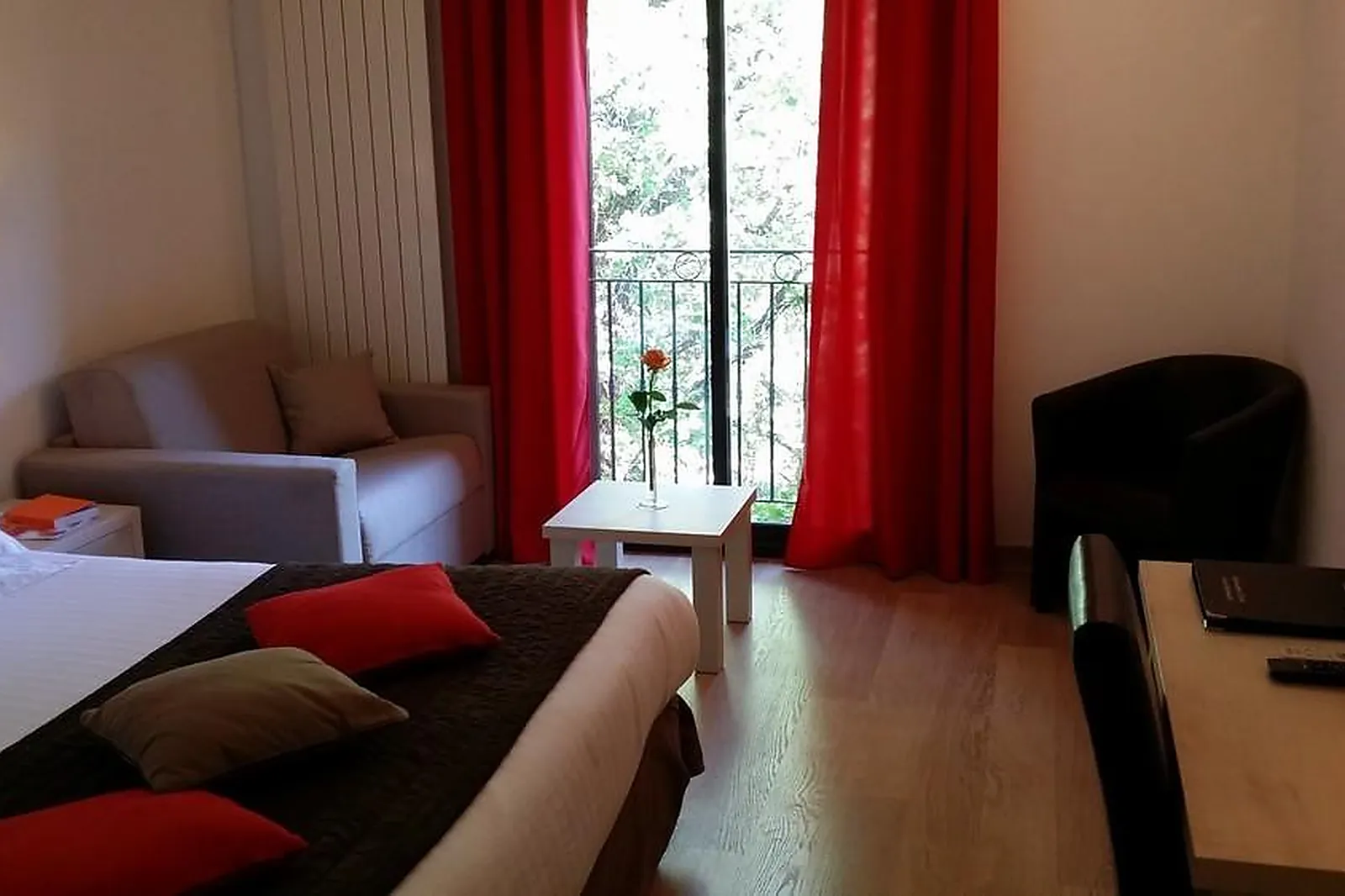 Lieux événementiels, HÔTEL DOMAINE DU LAC