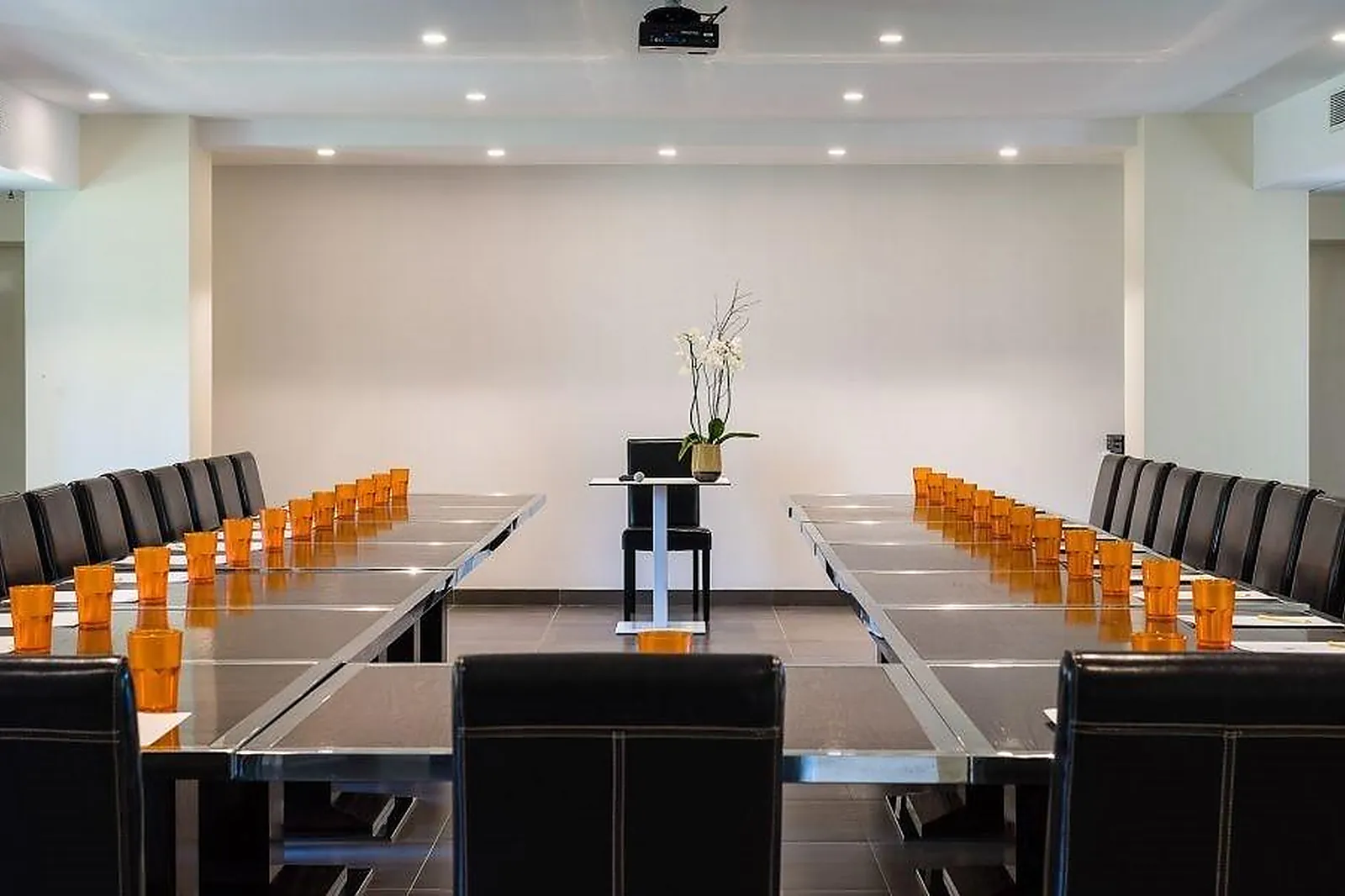 Lieux événementiels, HÔTEL DON CESAR