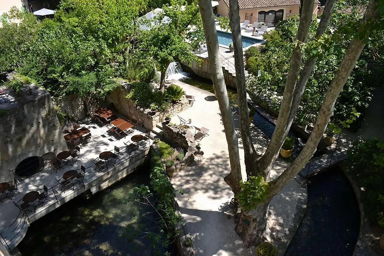 Lieux événementiels, HOTEL DU POETE