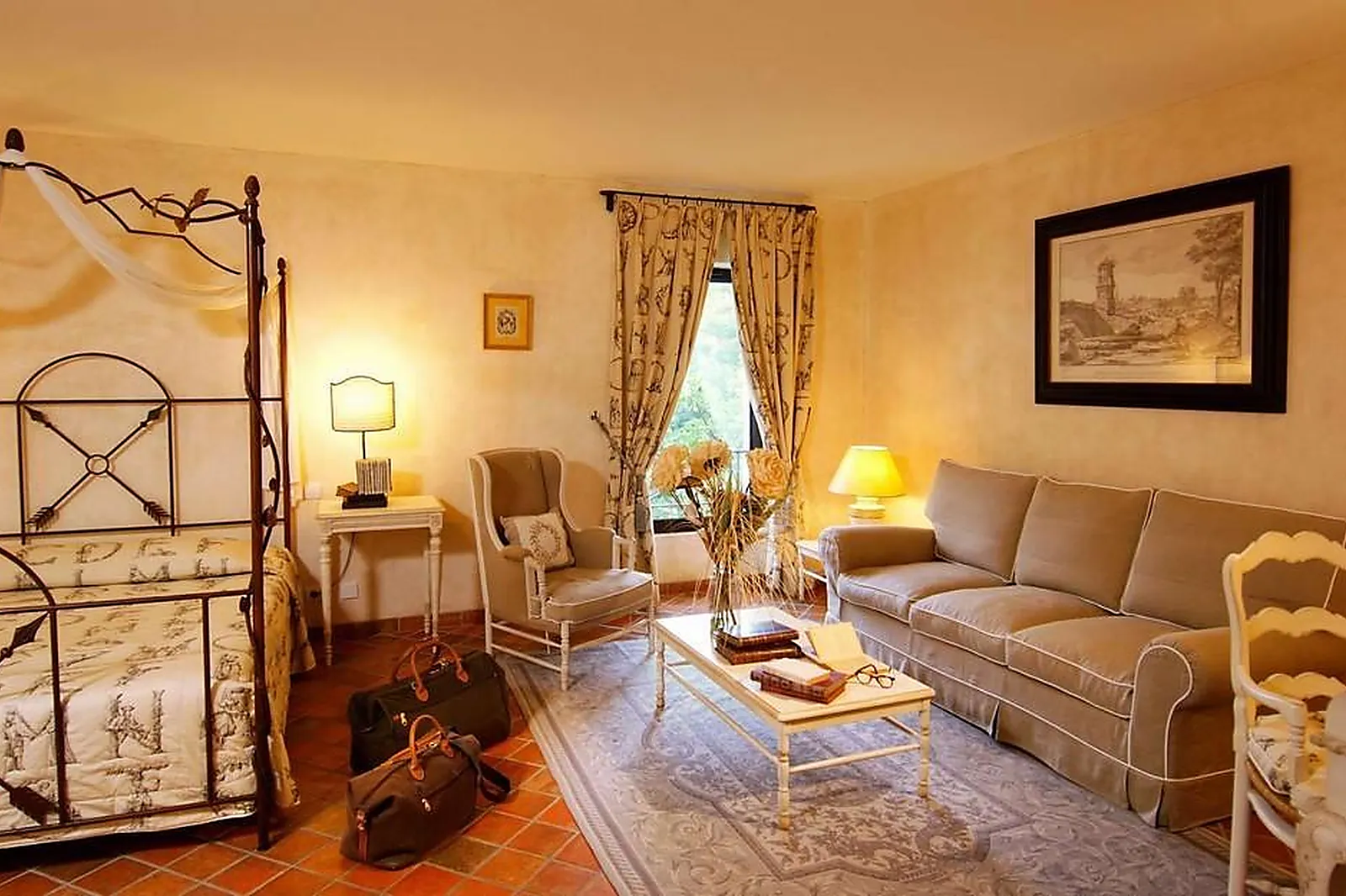 Lieux événementiels, HOTEL DU POETE