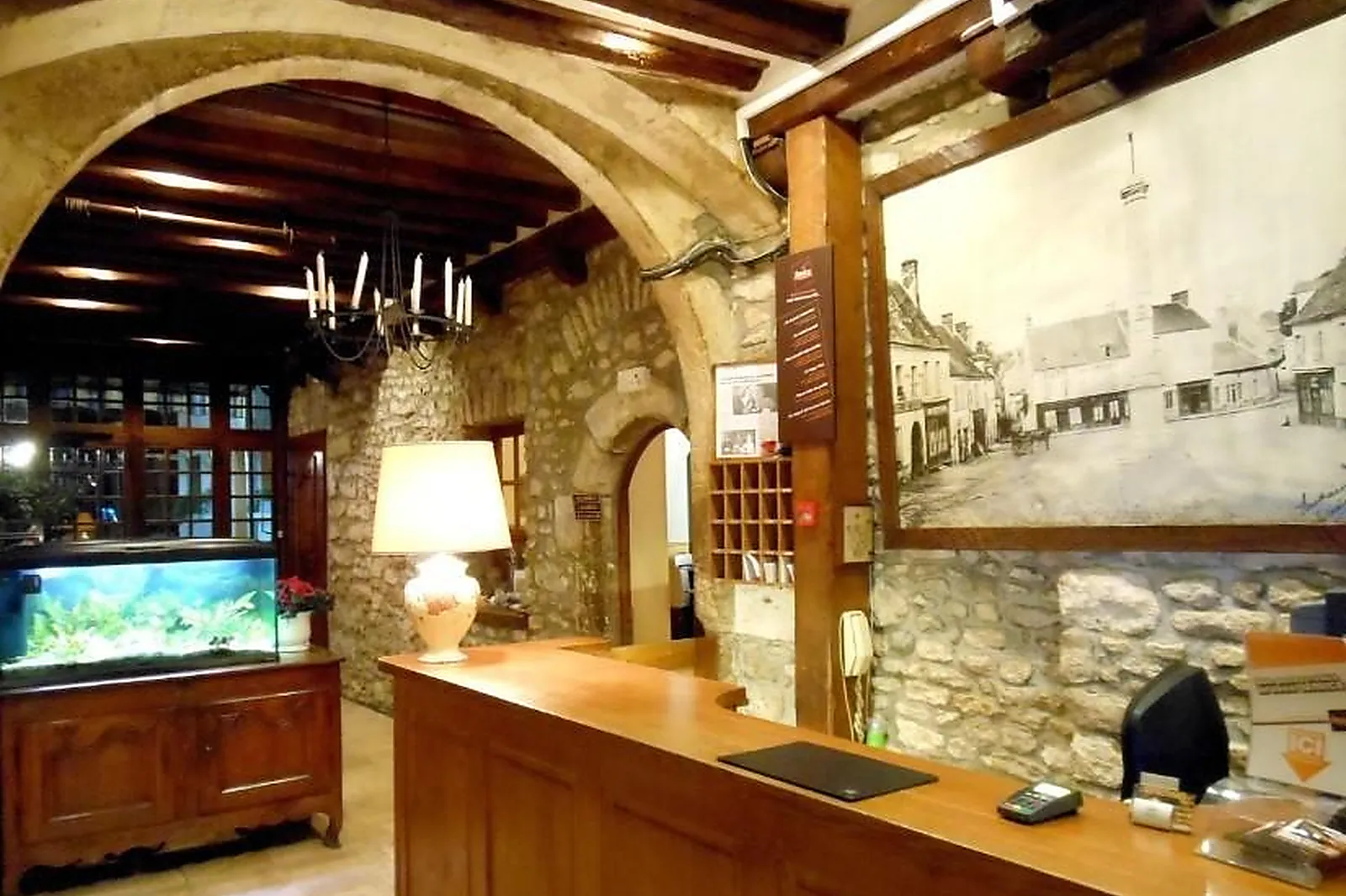 Lieux événementiels, HÔTEL ECU DE FRANCE