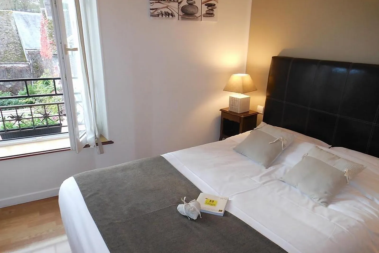 Lieux événementiels, HÔTEL ECU DE FRANCE