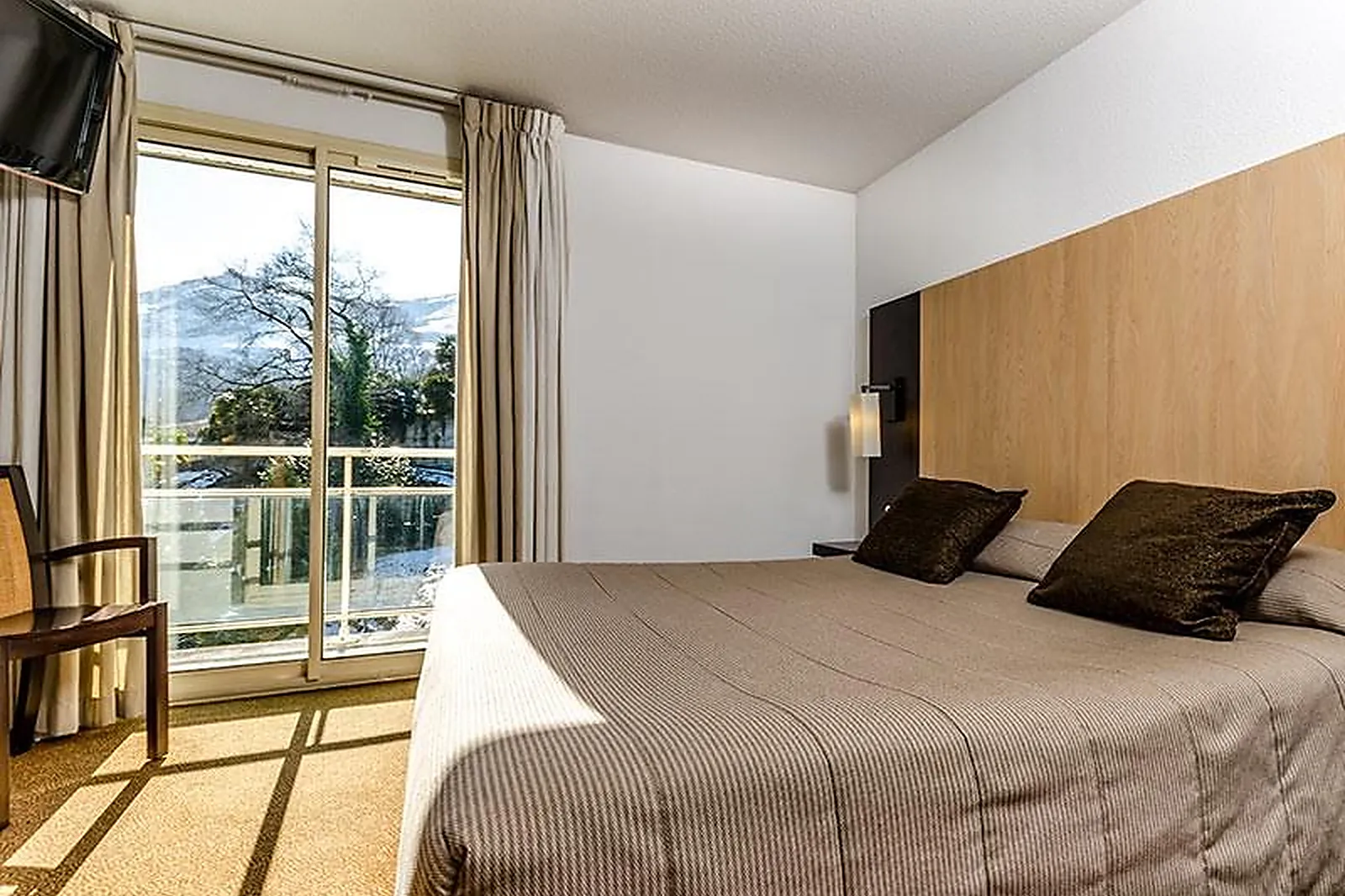 Lieux événementiels, HÔTEL ELISEO