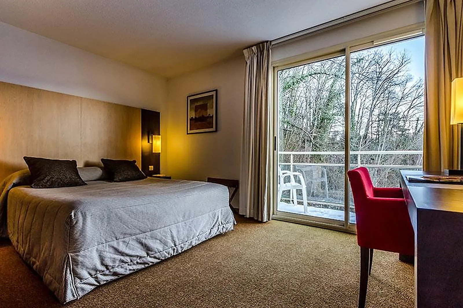 Lieux événementiels, HÔTEL ELISEO