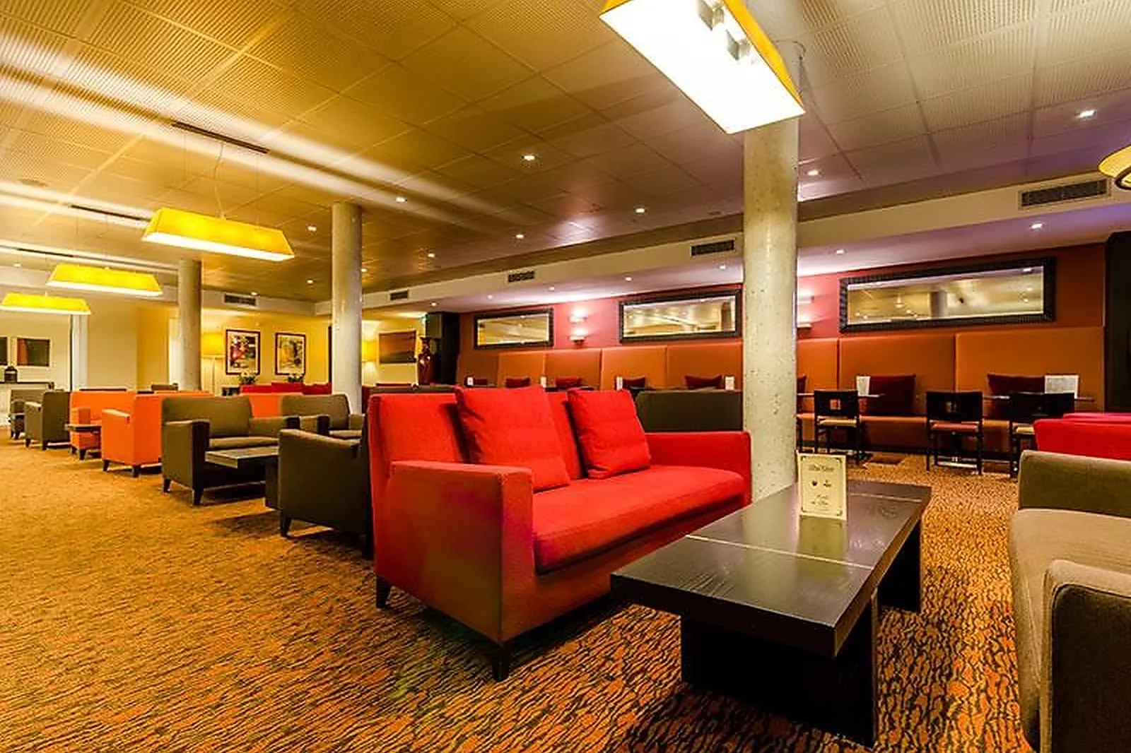 Lieux événementiels, HÔTEL ELISEO