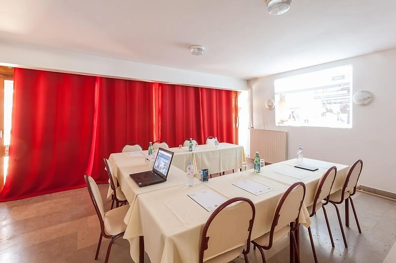 Lieux événementiels, HÔTEL EPI D'OR