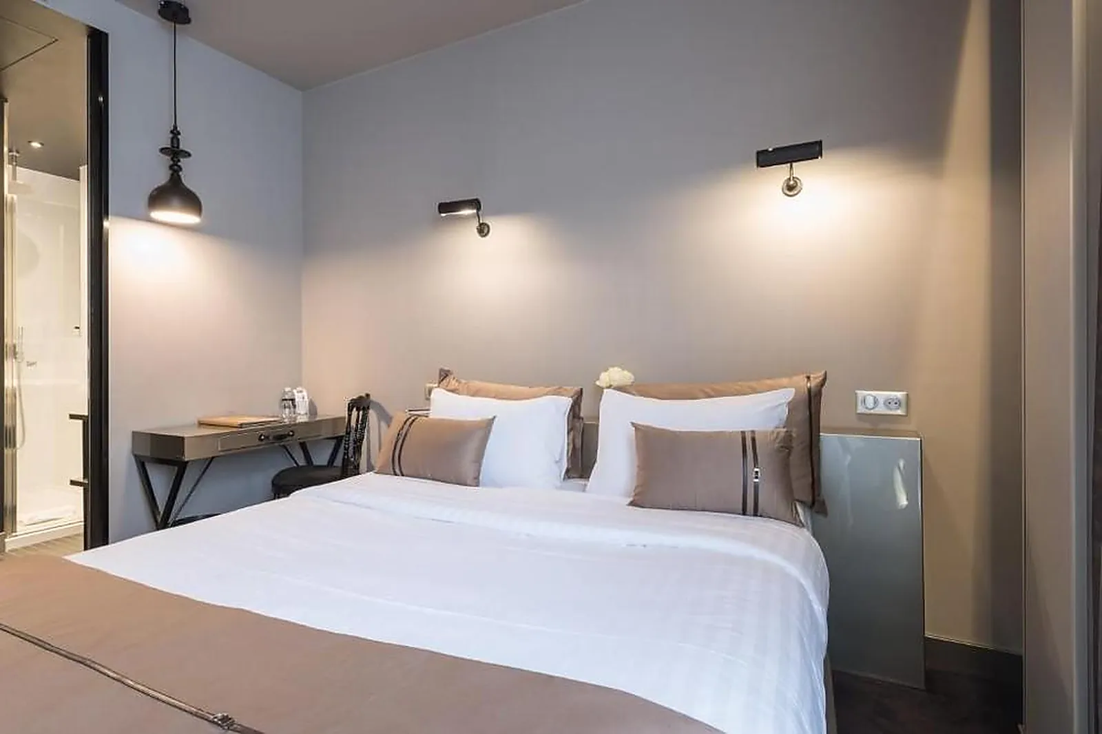 Lieux événementiels, HÔTEL EUGÈNE EN VILLE