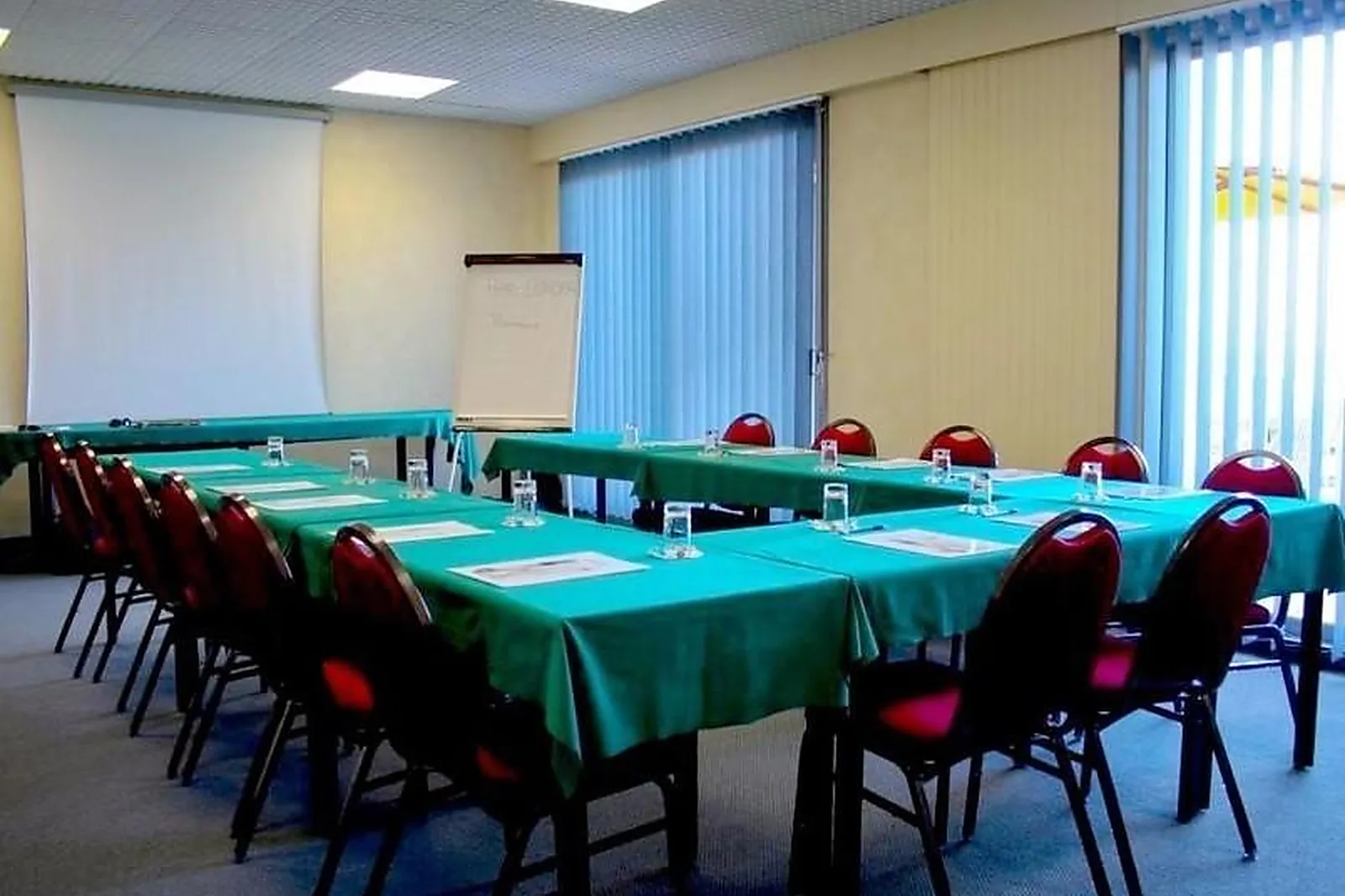 Lieux événementiels, HÔTEL EUROPA