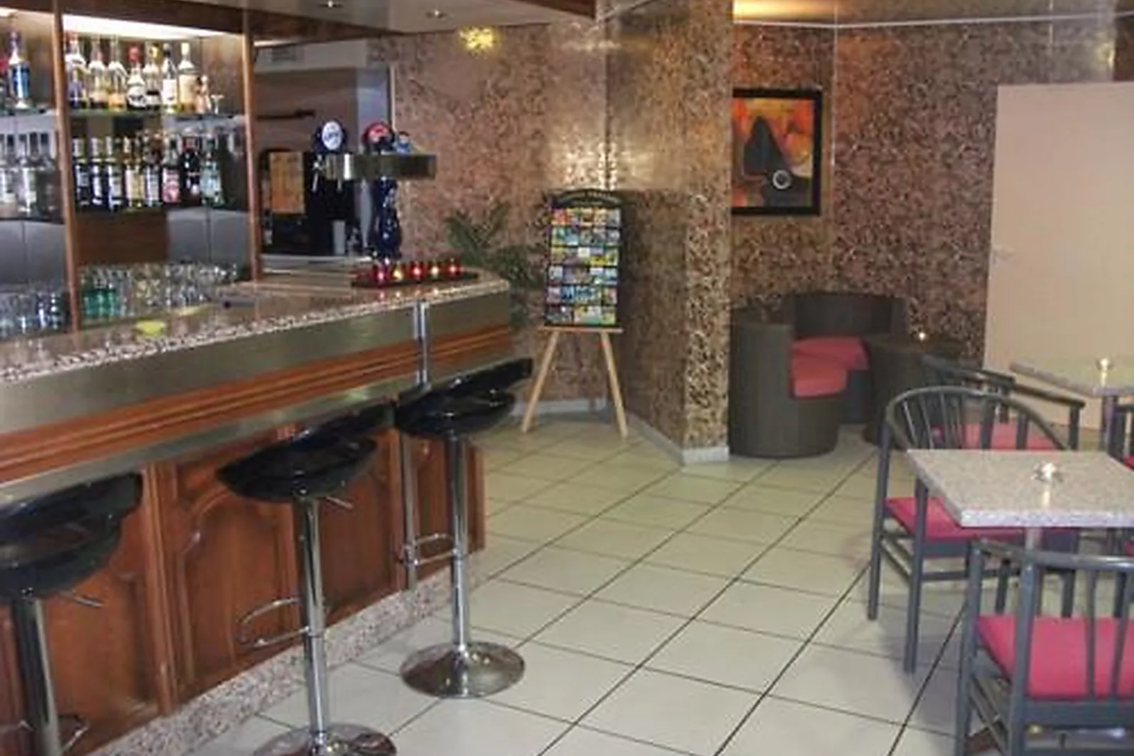 Lieux événementiels, HÔTEL EUROPA MAUSSAC