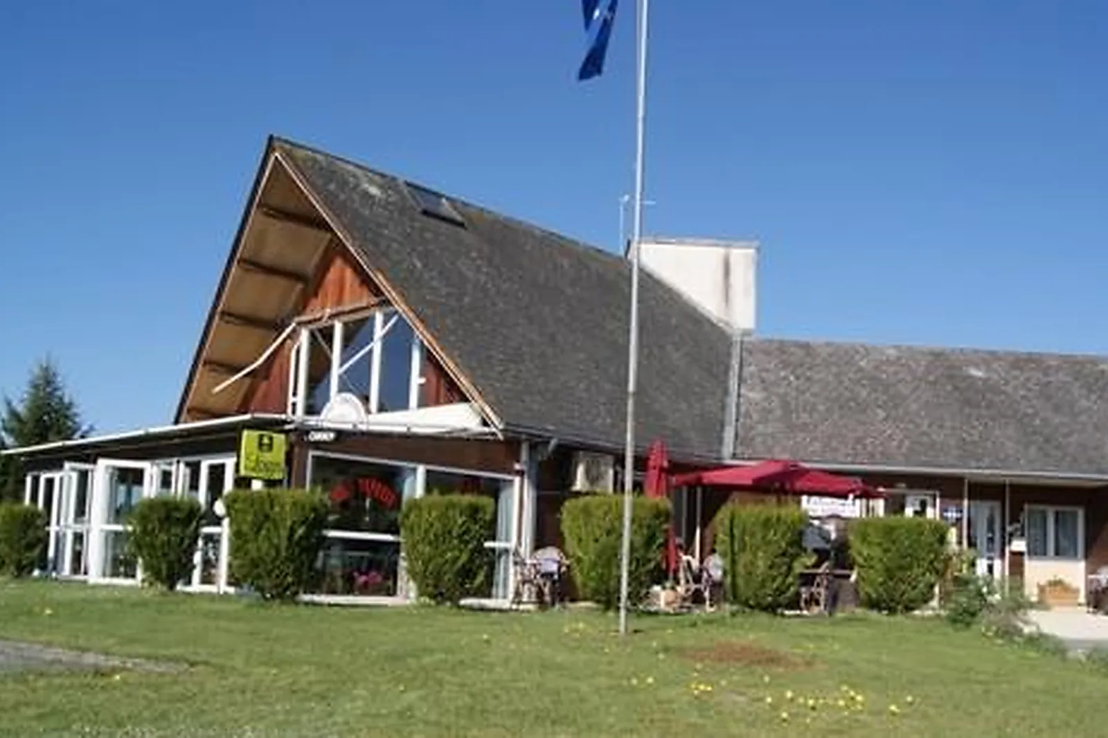 Lieux événementiels, HÔTEL EUROPA MAUSSAC