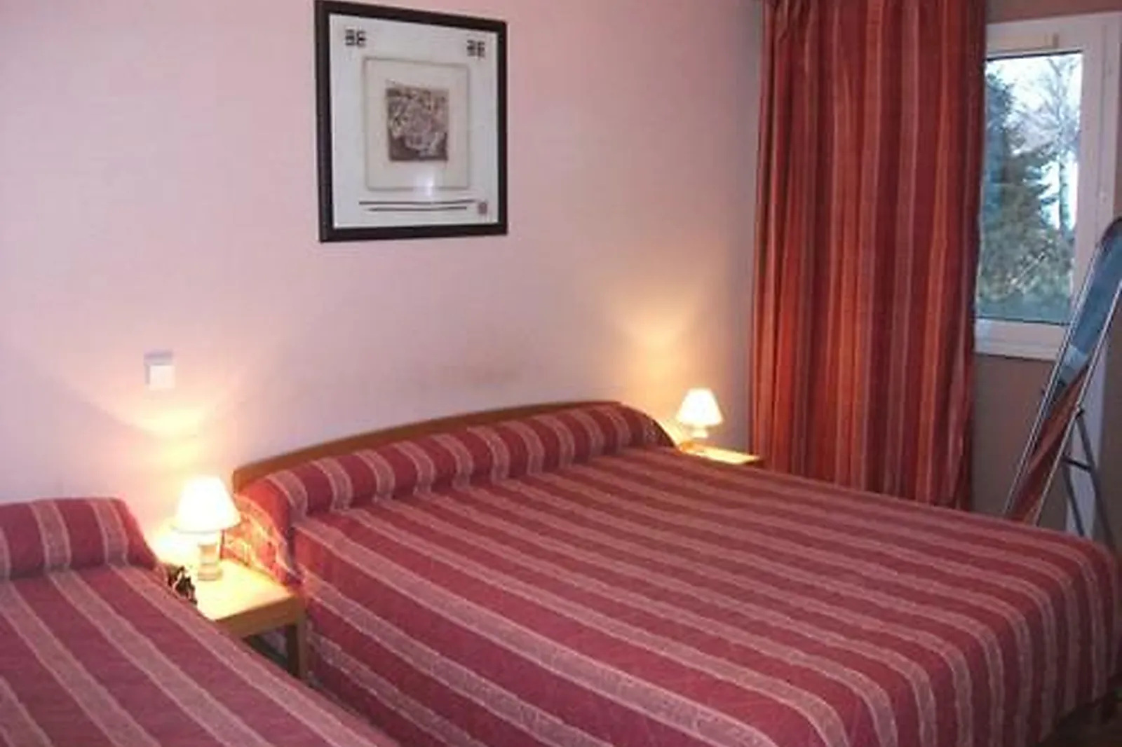 Lieux événementiels, HÔTEL EUROPA MAUSSAC