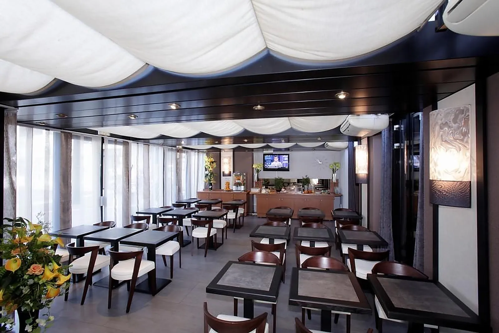 Lieux événementiels, HÔTEL EUROPOLE