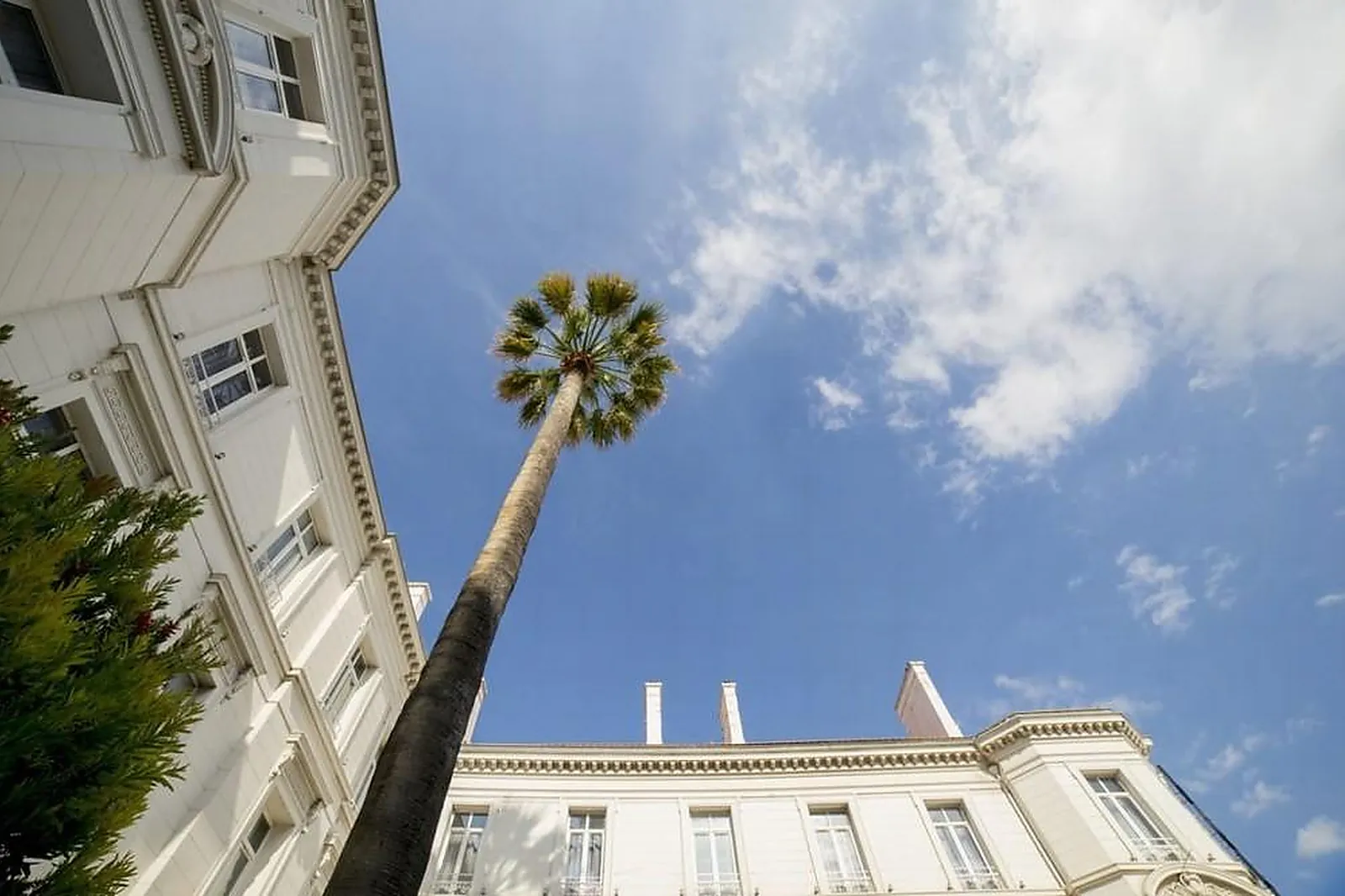 Lieux événementiels, HÔTEL EXCELSIOR