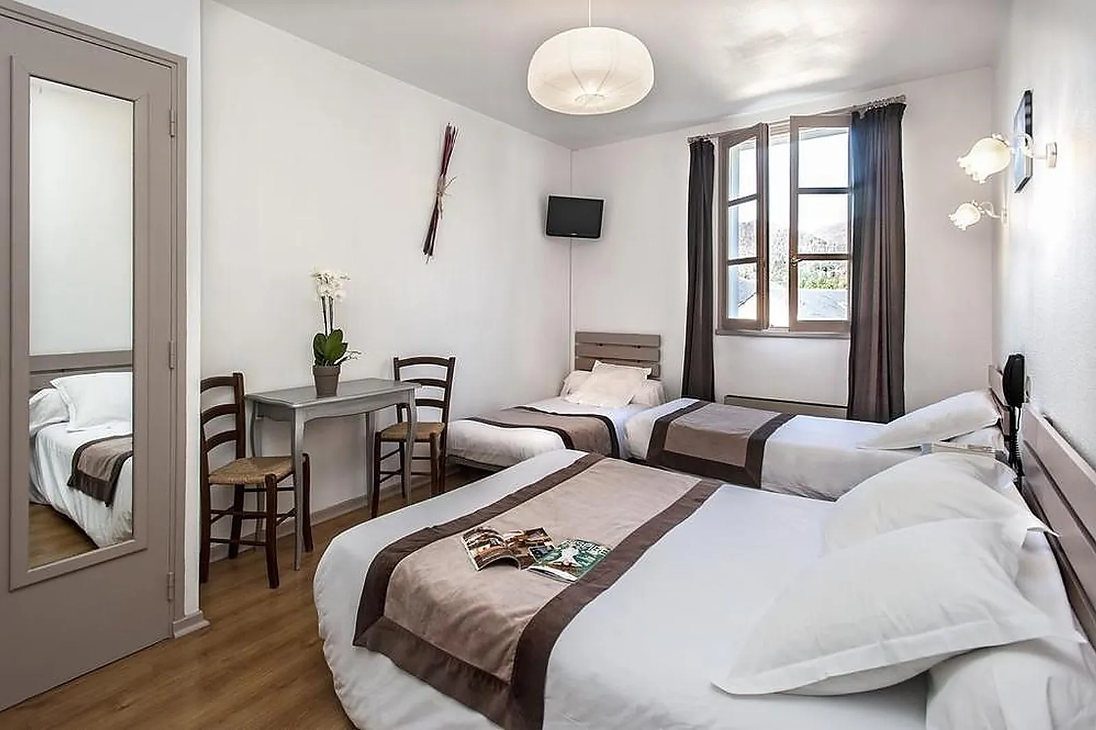 Lieux événementiels, HOTEL FAMILY ET SPA