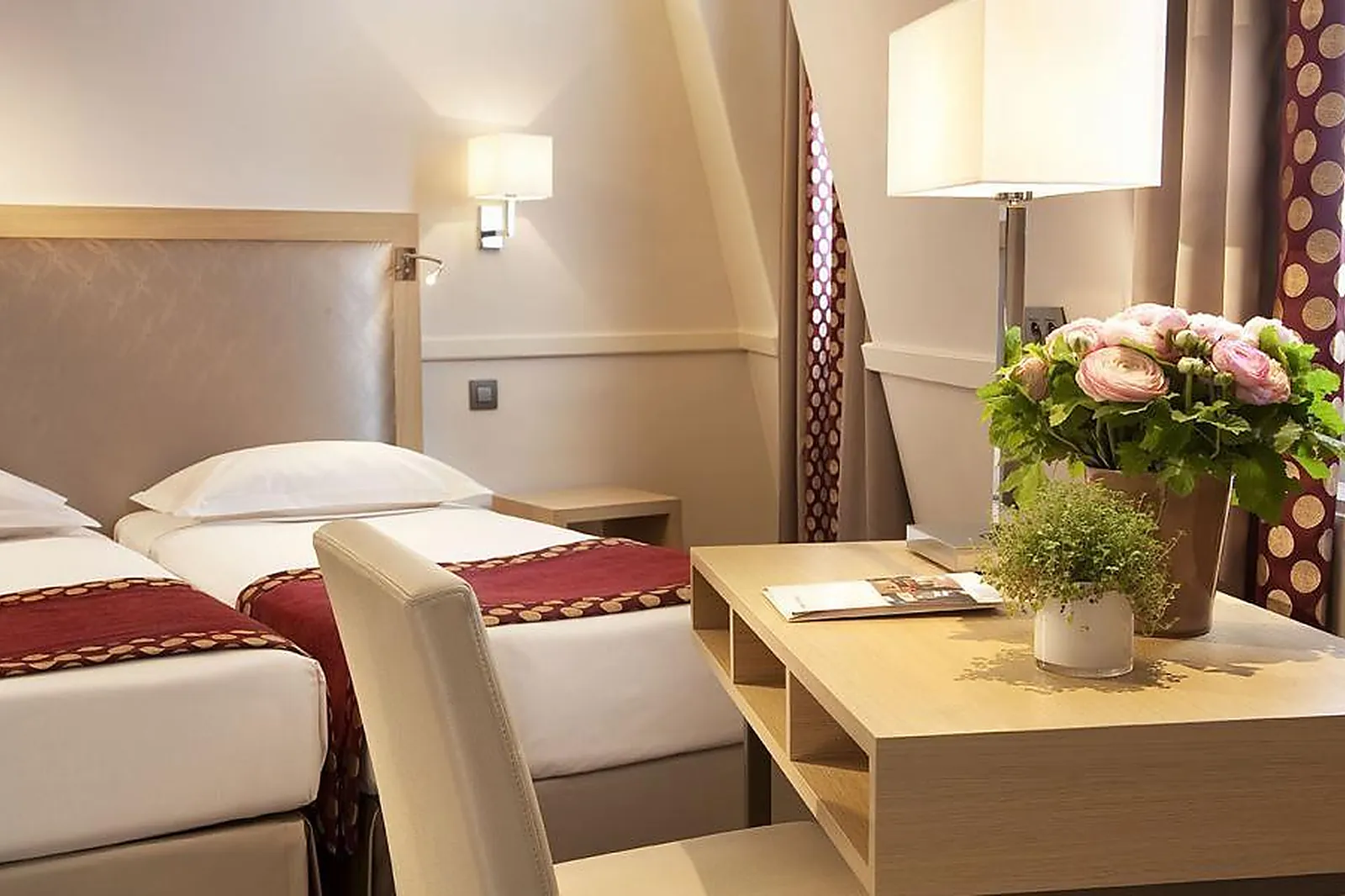 Lieux événementiels, HÔTEL FLORIDE ETOILE