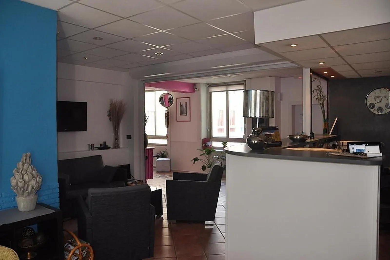 Lieux événementiels, HÔTEL FURANIA