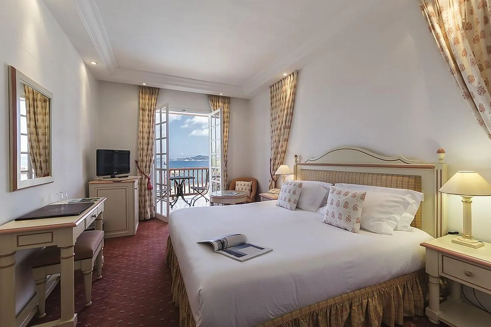 Lieux événementiels, HOTEL GIRAGLIA