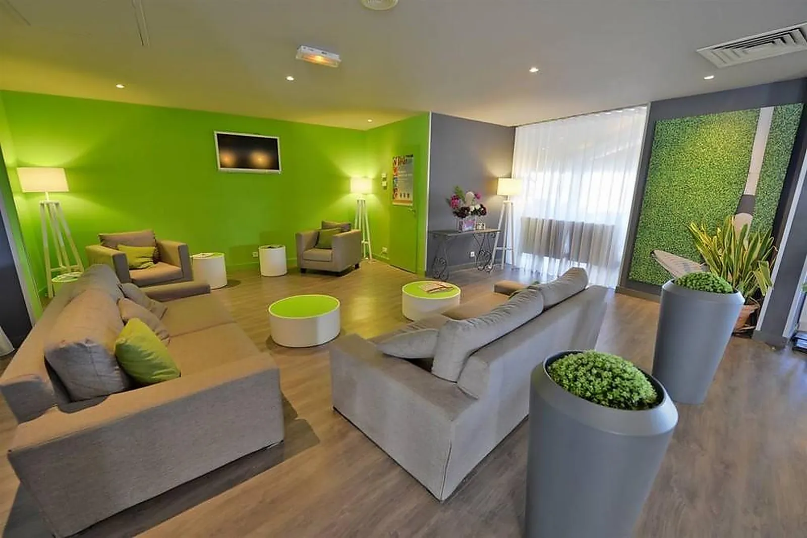 Lieux événementiels, HÔTEL GOLF FONTCAUDE