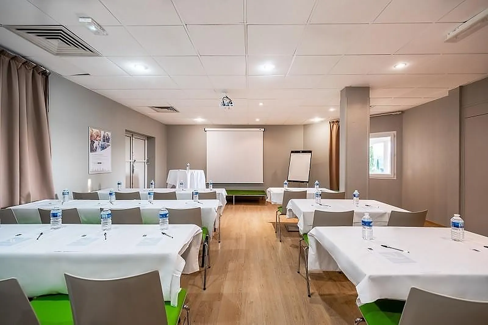 Lieux événementiels, HÔTEL GOLF FONTCAUDE