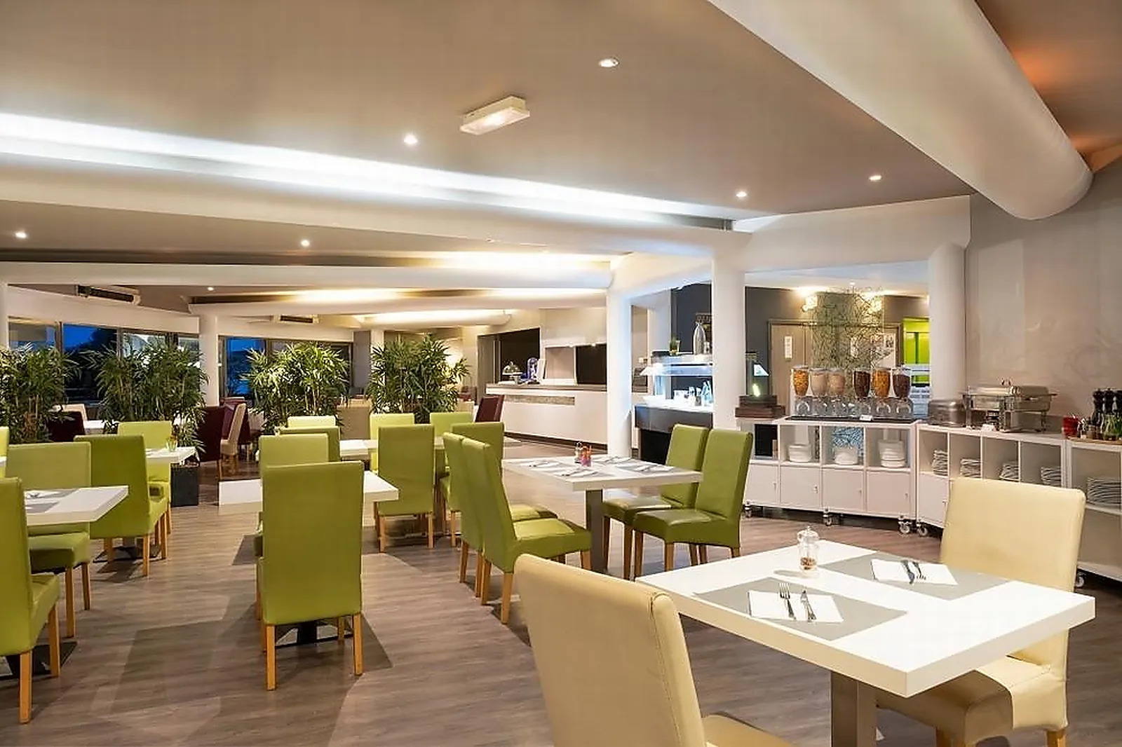 Lieux événementiels, HÔTEL GOLF FONTCAUDE