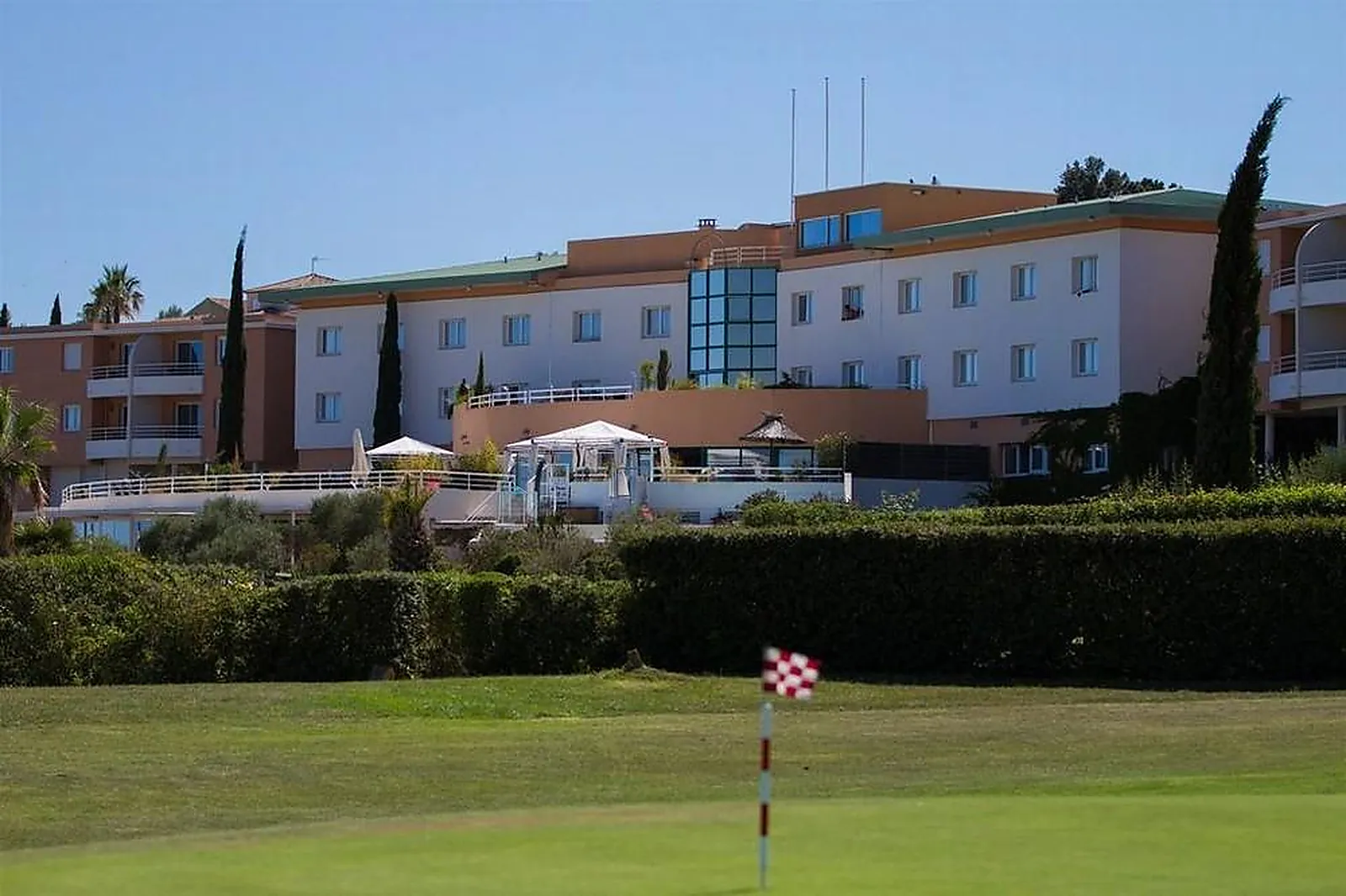 Lieux événementiels, HÔTEL GOLF FONTCAUDE