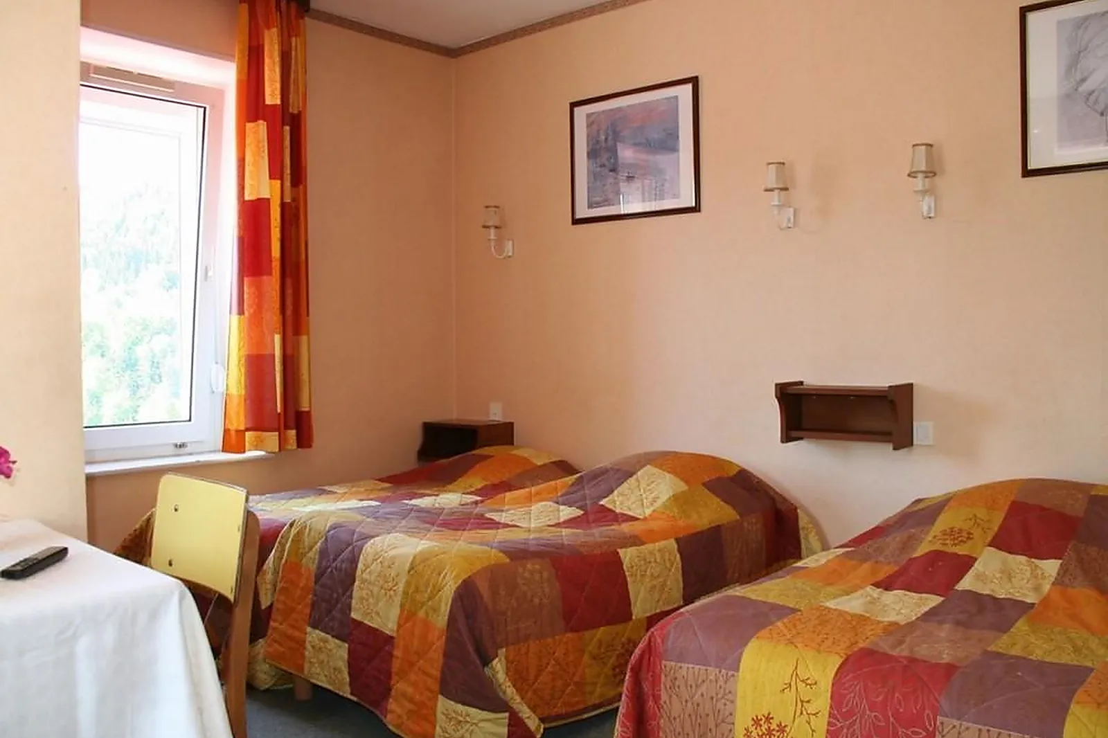 Lieux événementiels, HÔTEL GRANDE CASCADE