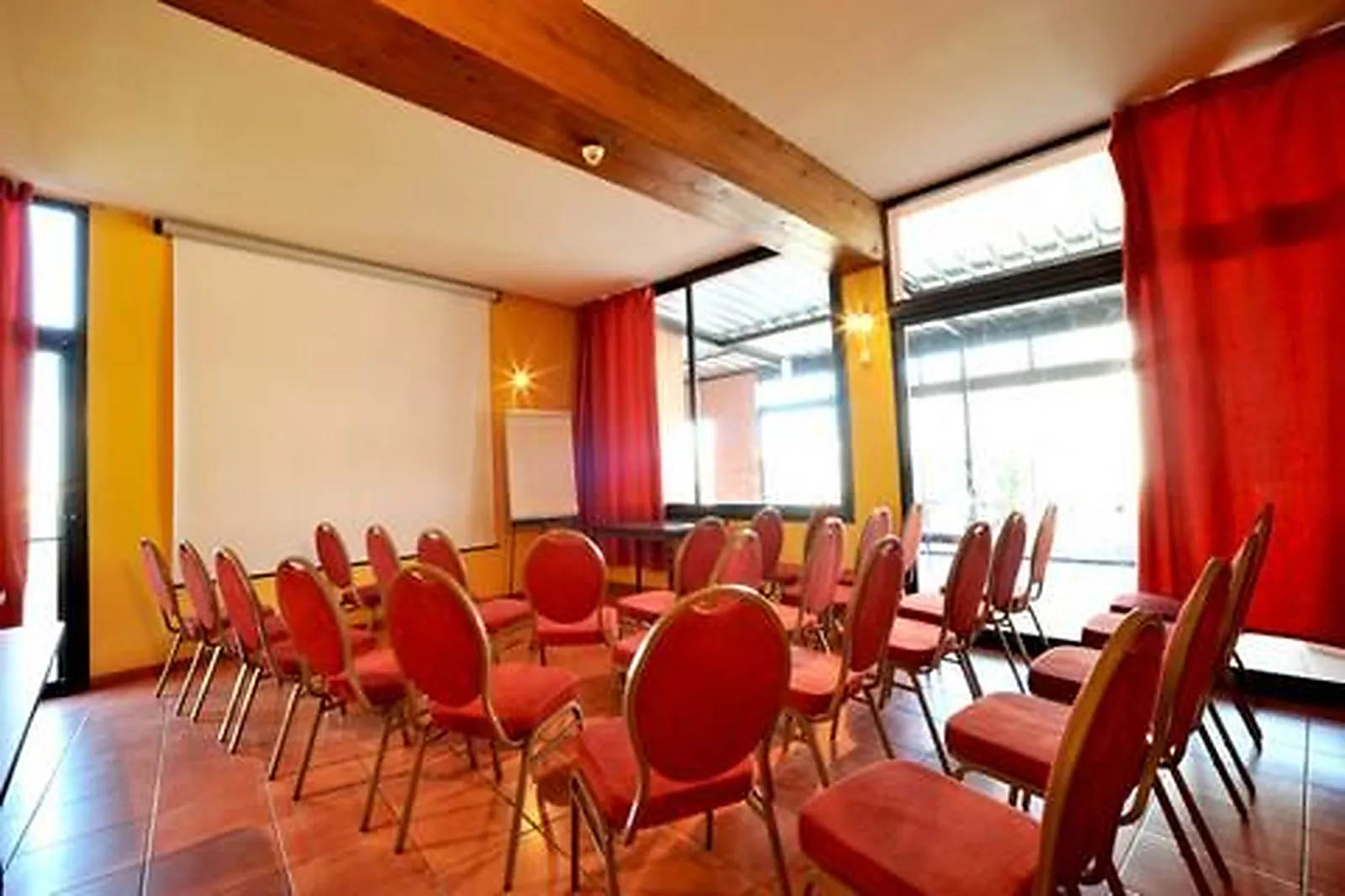 Lieux événementiels, HÔTEL HACIENDA