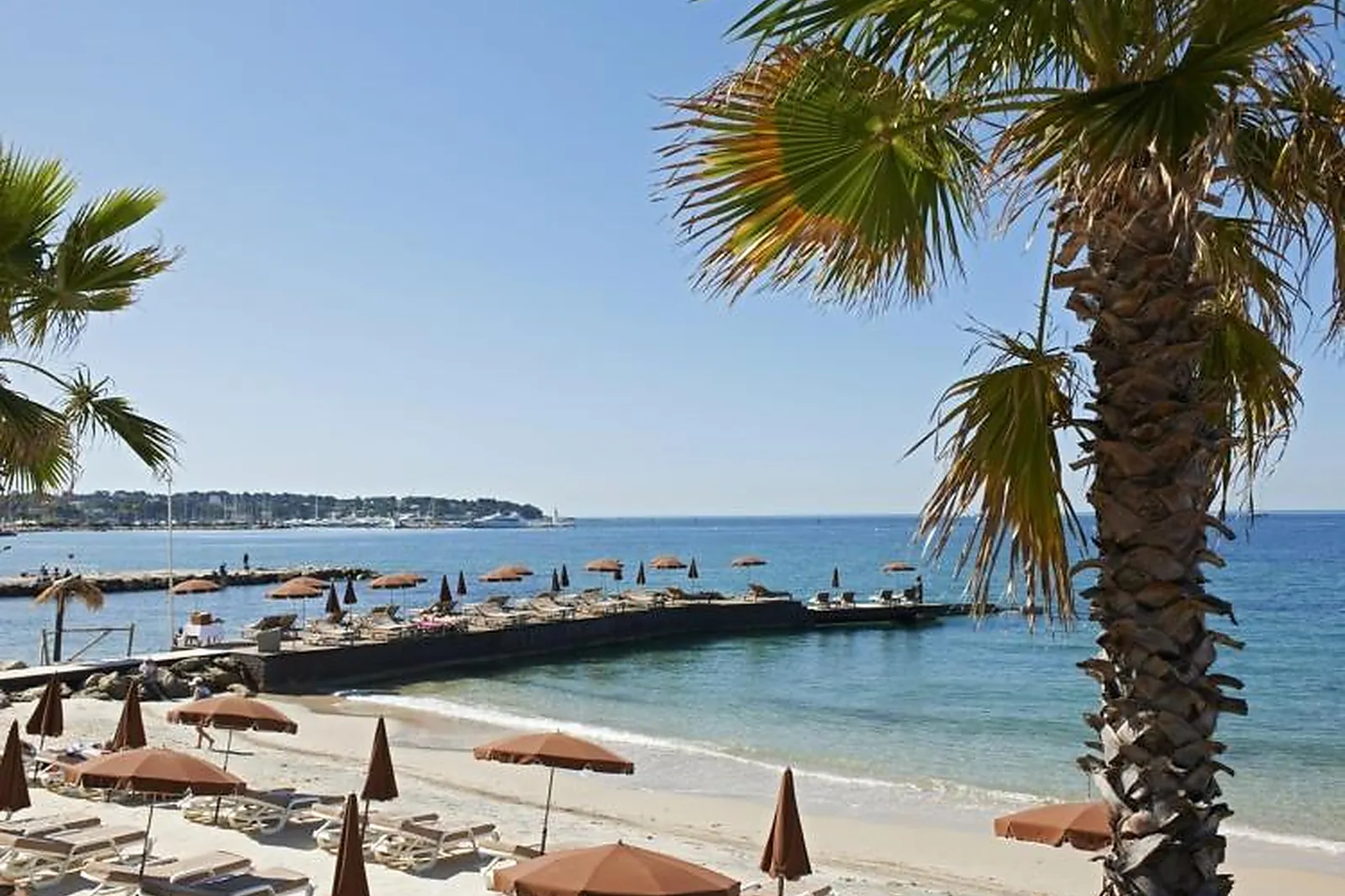 Lieux événementiels, HÔTEL HELIOS