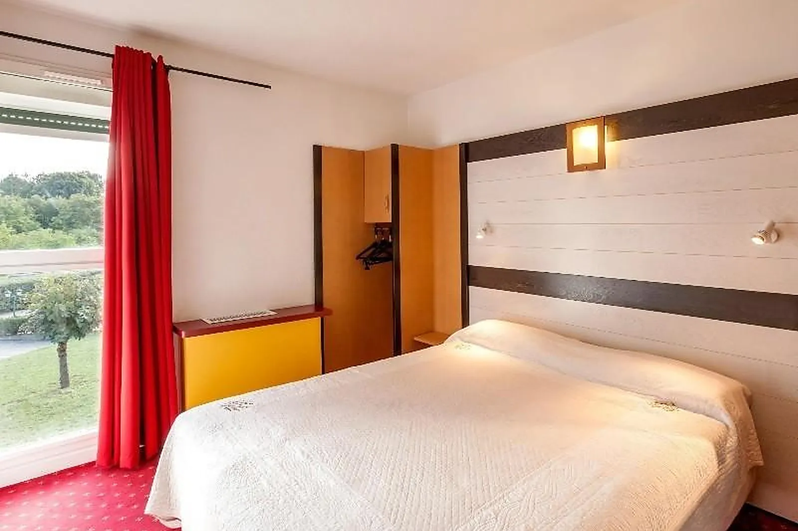 Lieux événementiels, HOTEL HORUS