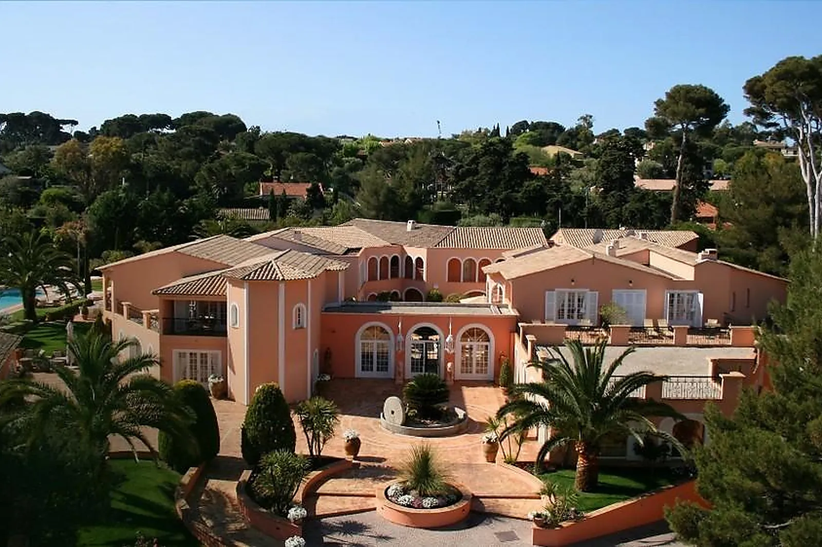 Lieux événementiels, HÔTEL IMPÉRIAL GAROUPE