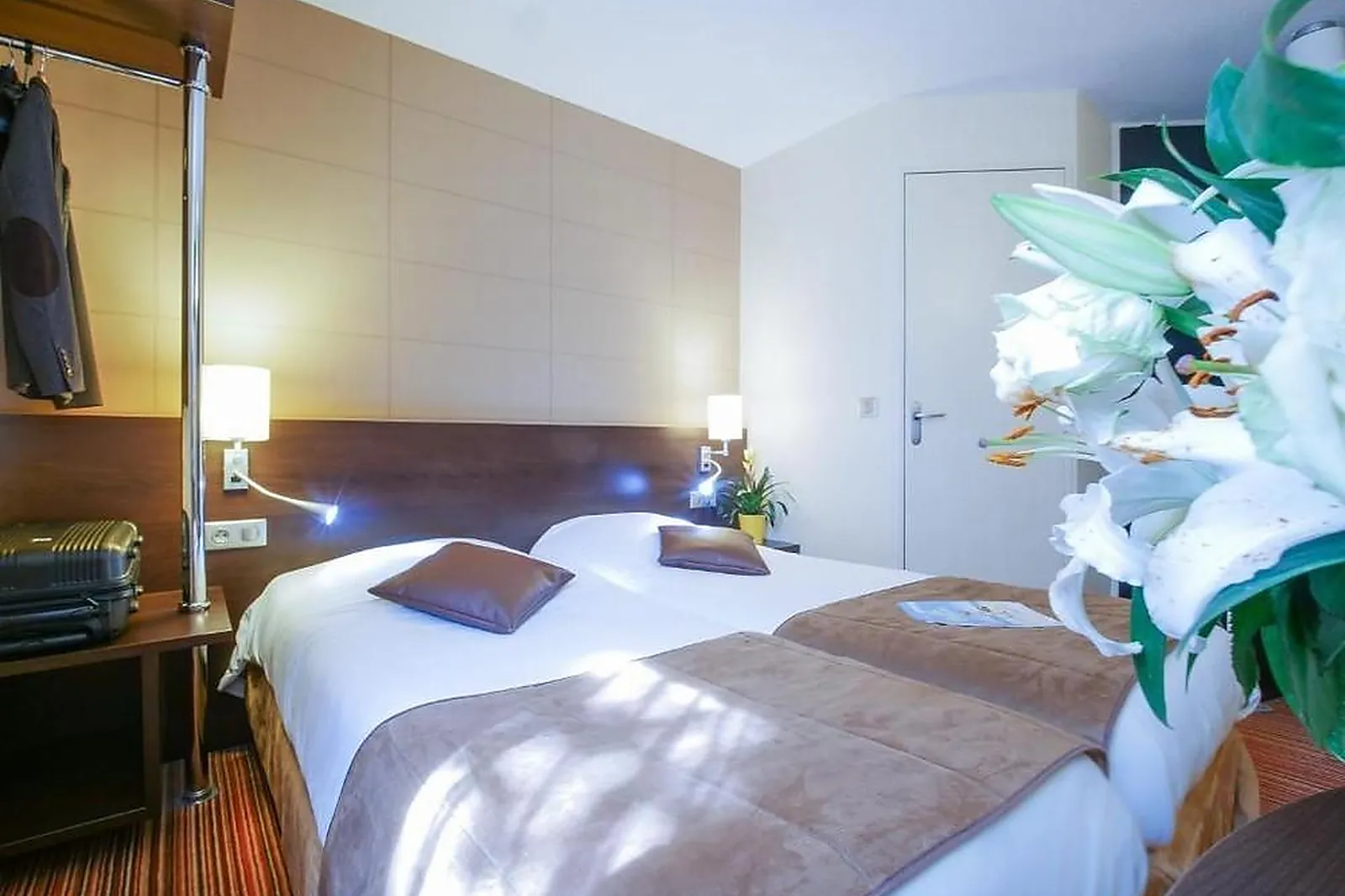 Lieux événementiels, HÔTEL INN DESIGN LANGRES