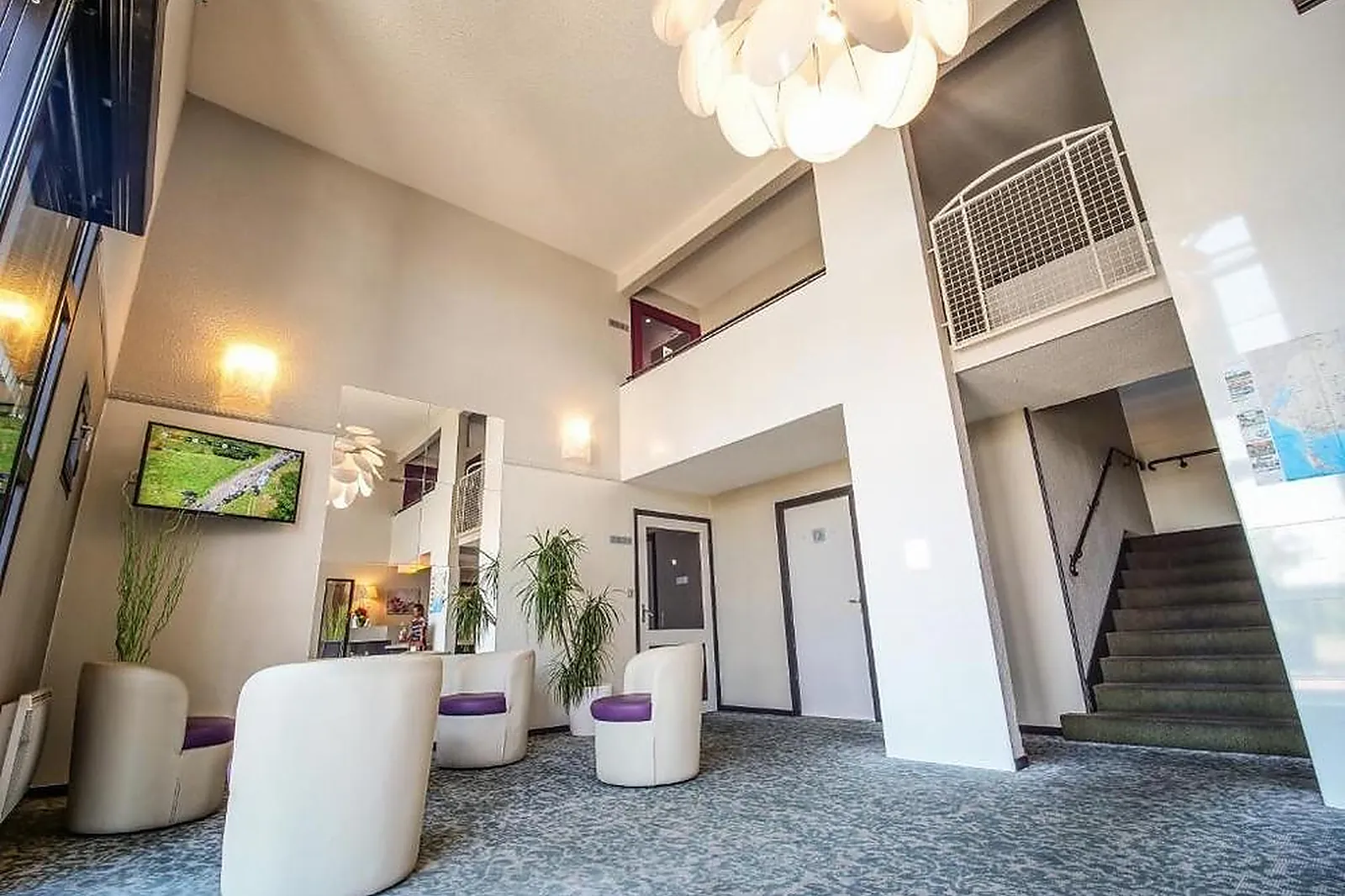 Lieux événementiels, HÔTEL INN DESIGN LANGRES