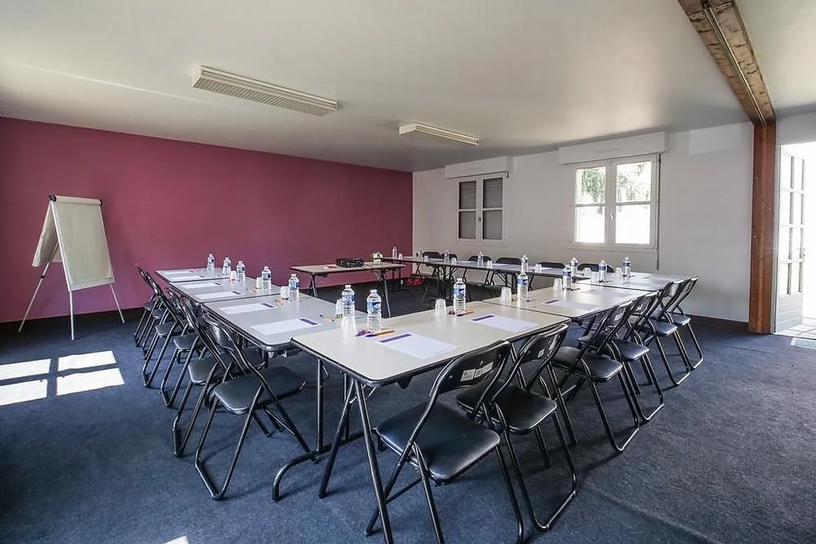 Lieux événementiels, HÔTEL INN DESIGN RESTO NOVO SABLÉ-SUR-SARTHE