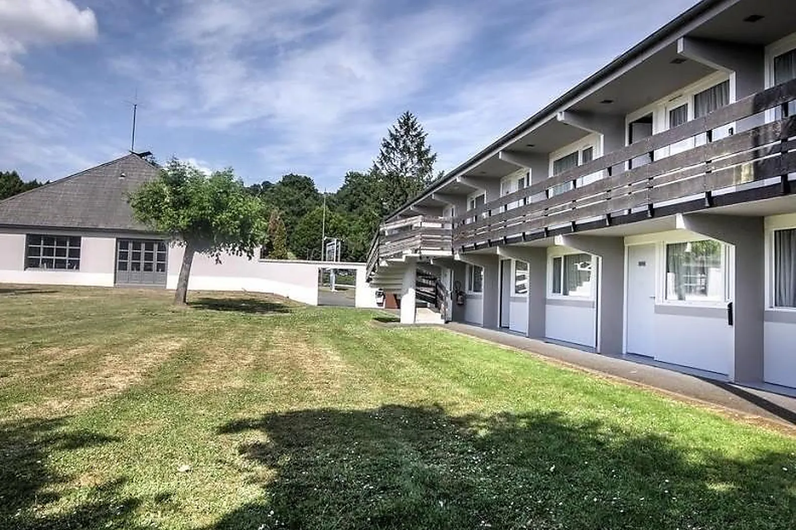 Lieux événementiels, HÔTEL INN DESIGN RESTO NOVO SABLÉ-SUR-SARTHE