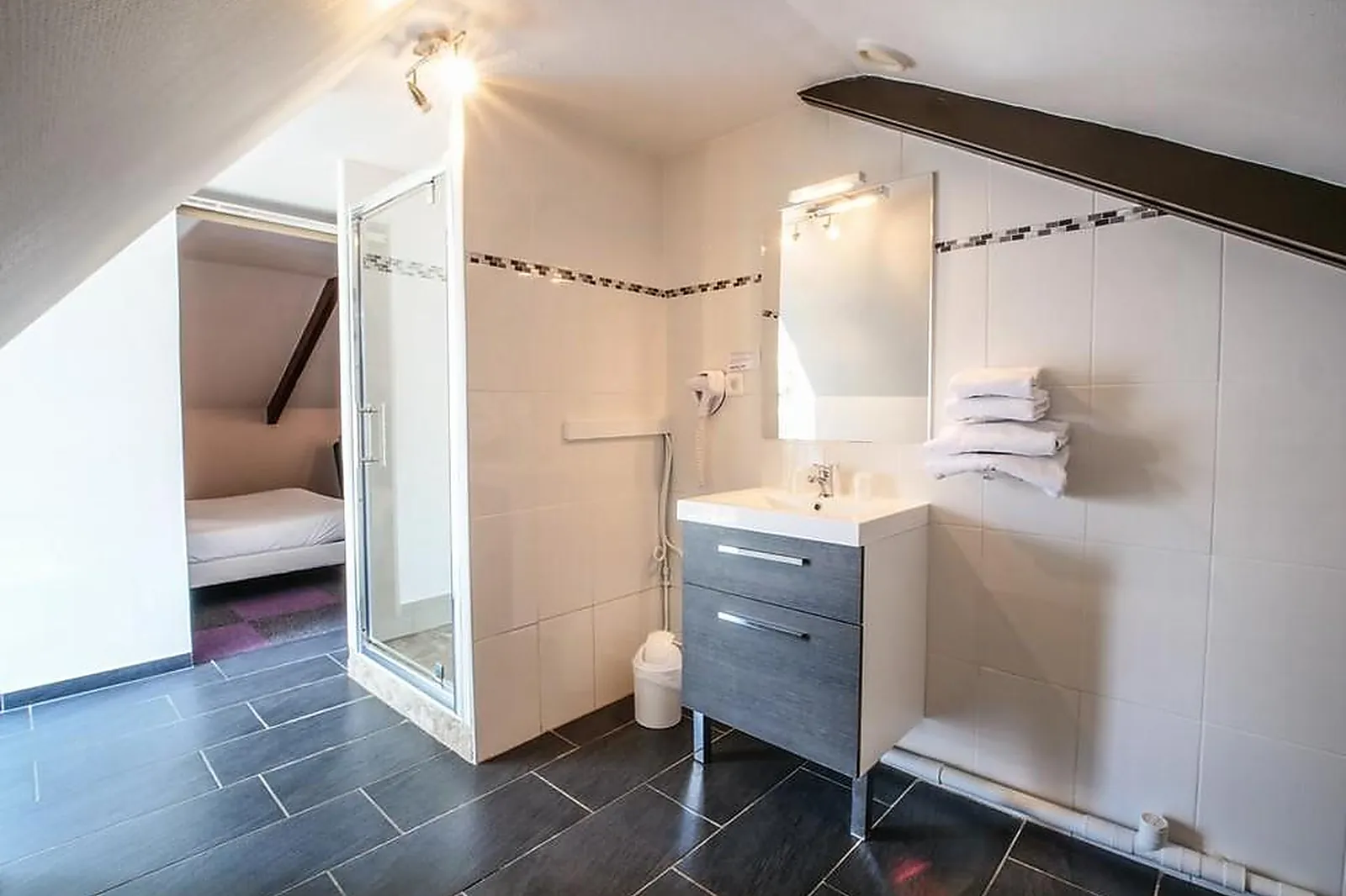 Lieux événementiels, HÔTEL INN DESIGN RESTO NOVO SABLÉ-SUR-SARTHE