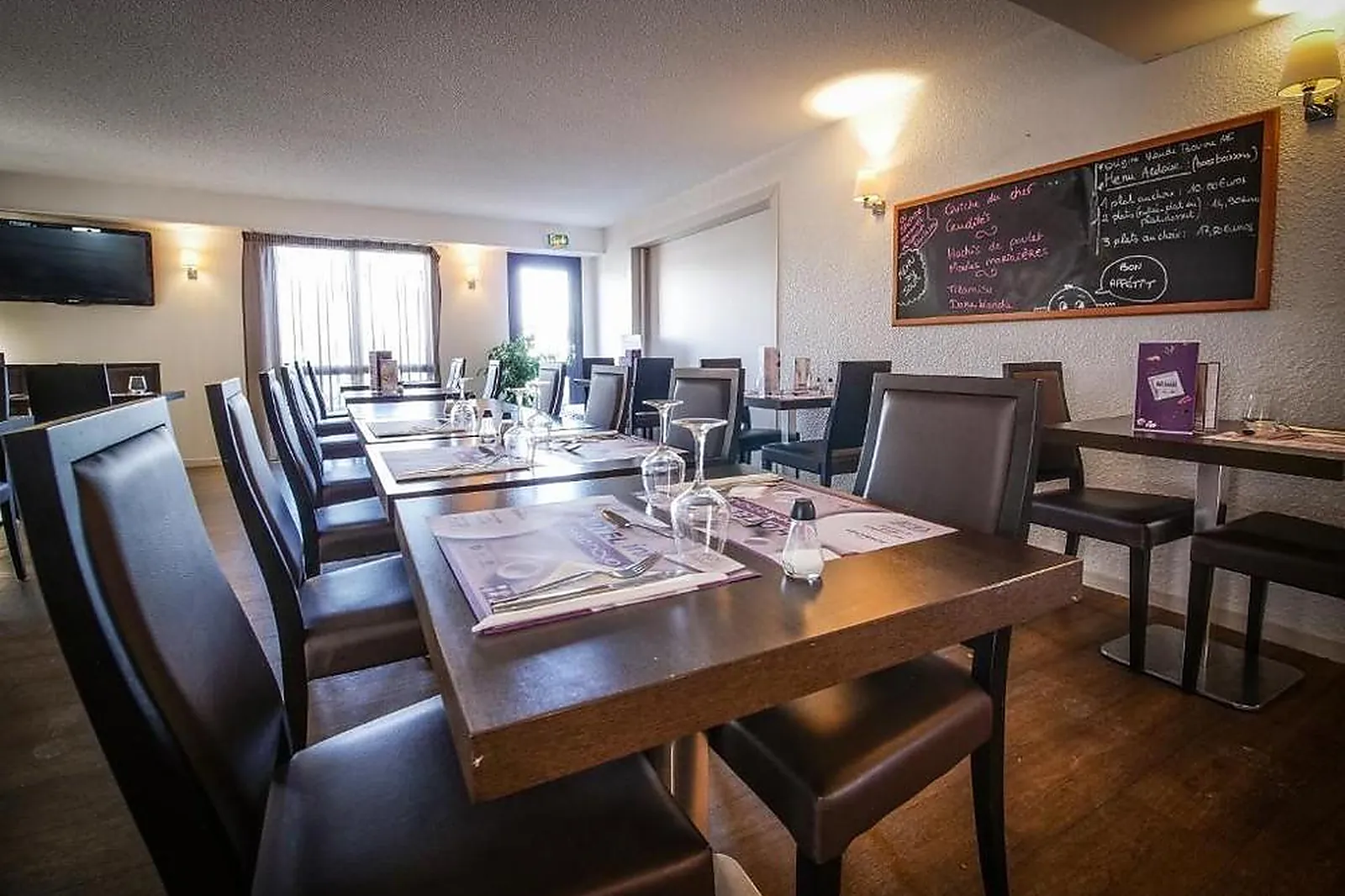 Lieux événementiels, HÔTEL INN DESIGN ROCHEFORT