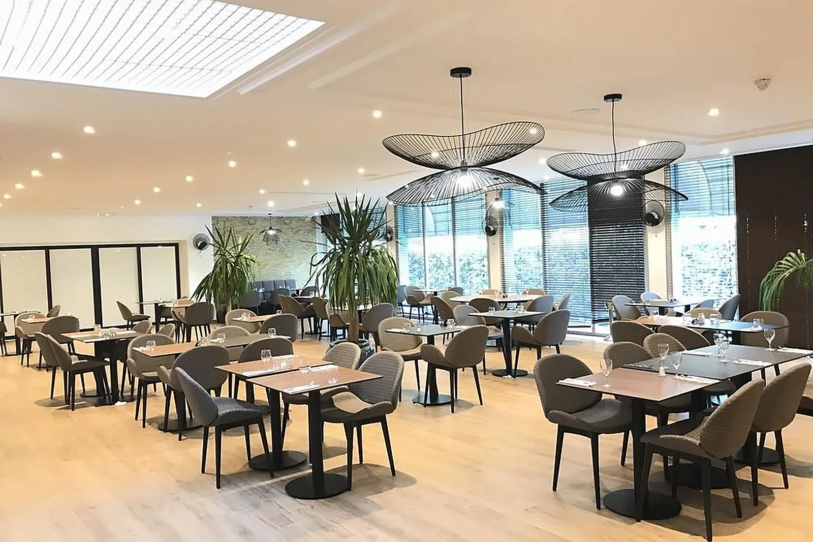 Lieux événementiels, HÔTEL INN PARIS CDG AIRPORT