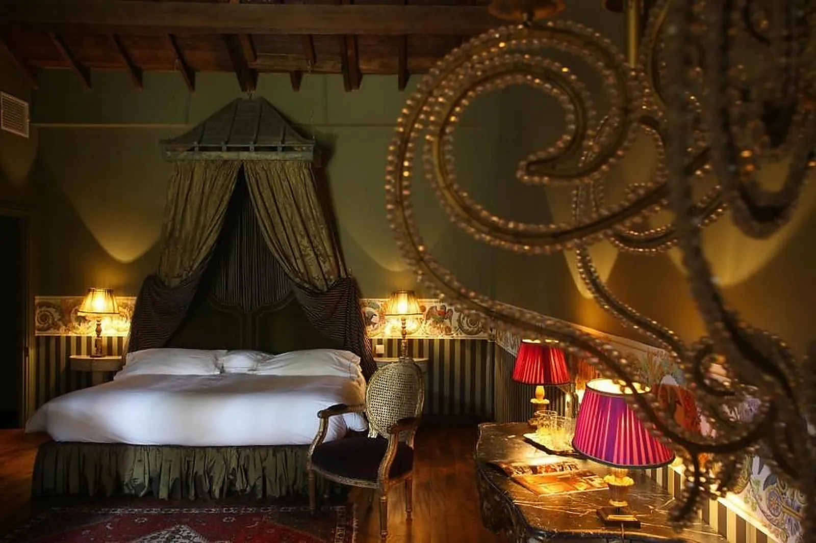 Lieux événementiels, HÔTEL JARDINS SECRETS