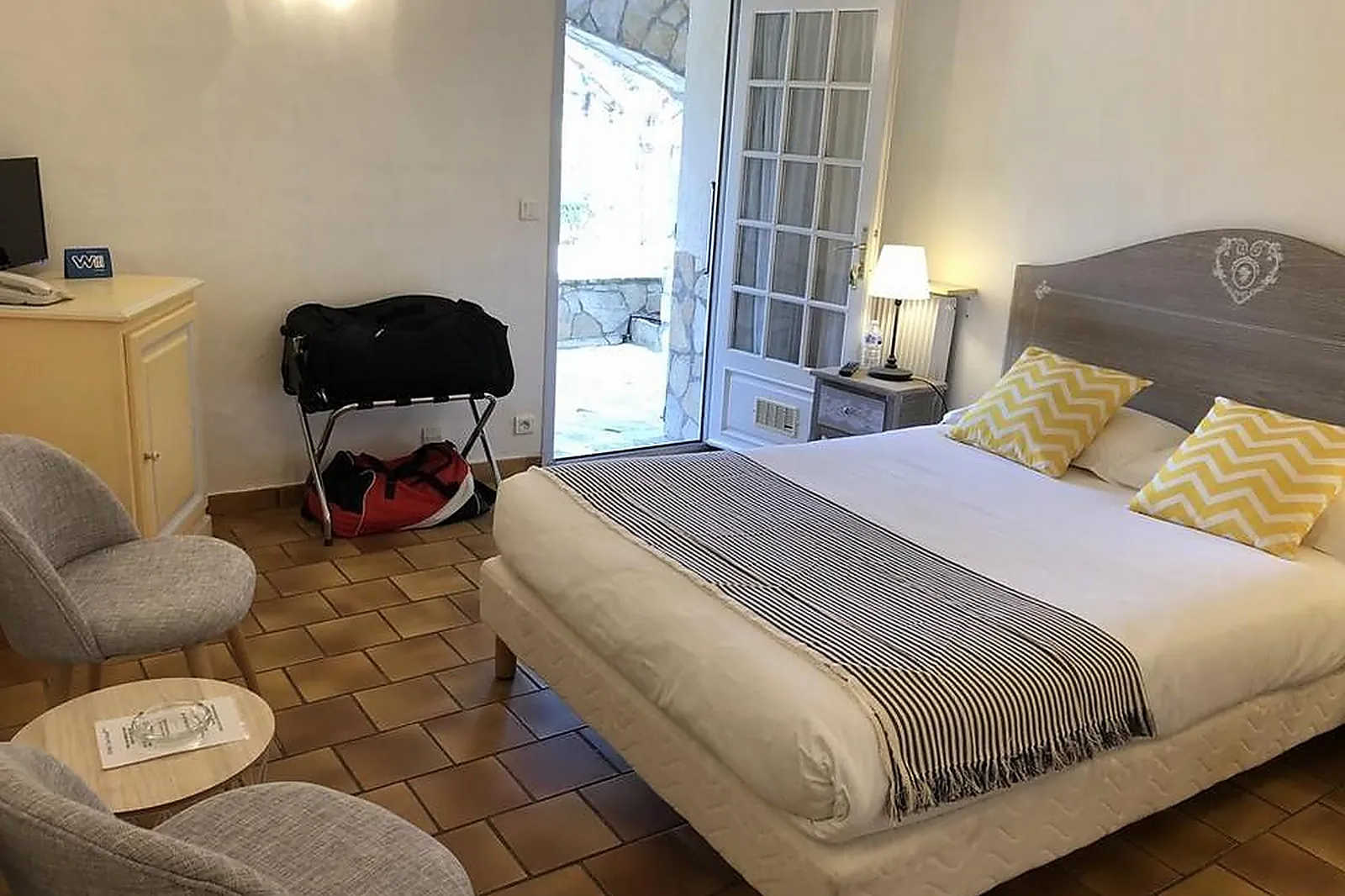 Lieux événementiels, HÔTEL JAS NEUF