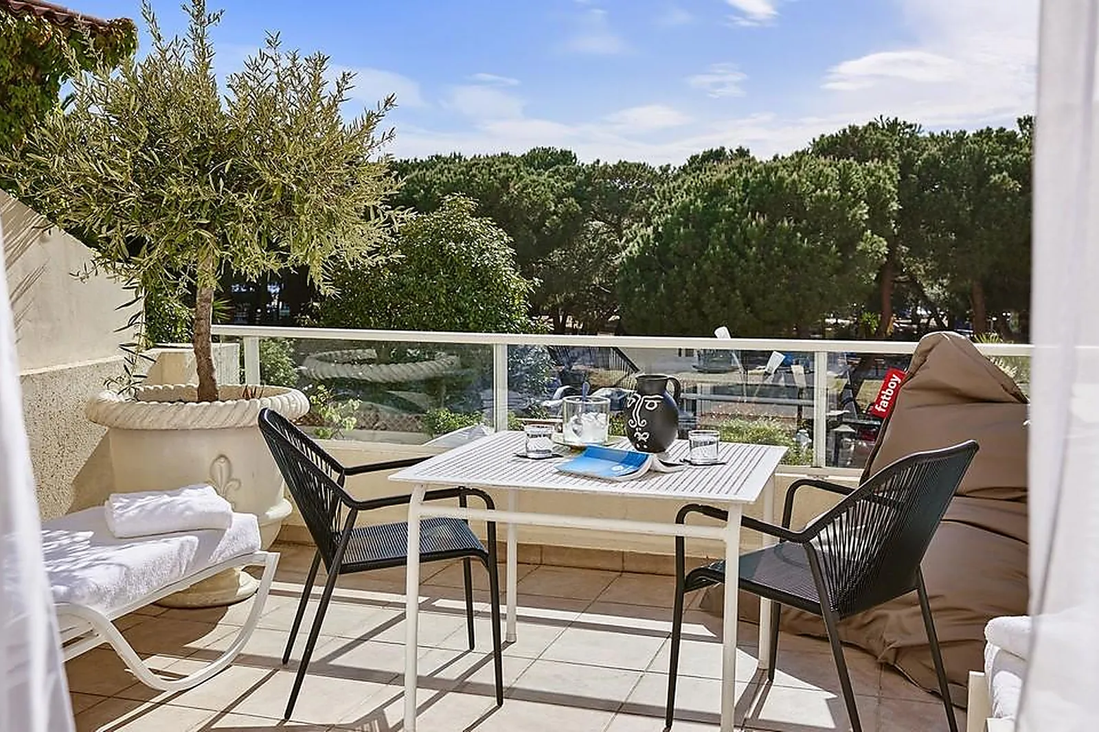 Lieux événementiels, HÔTEL JUANA