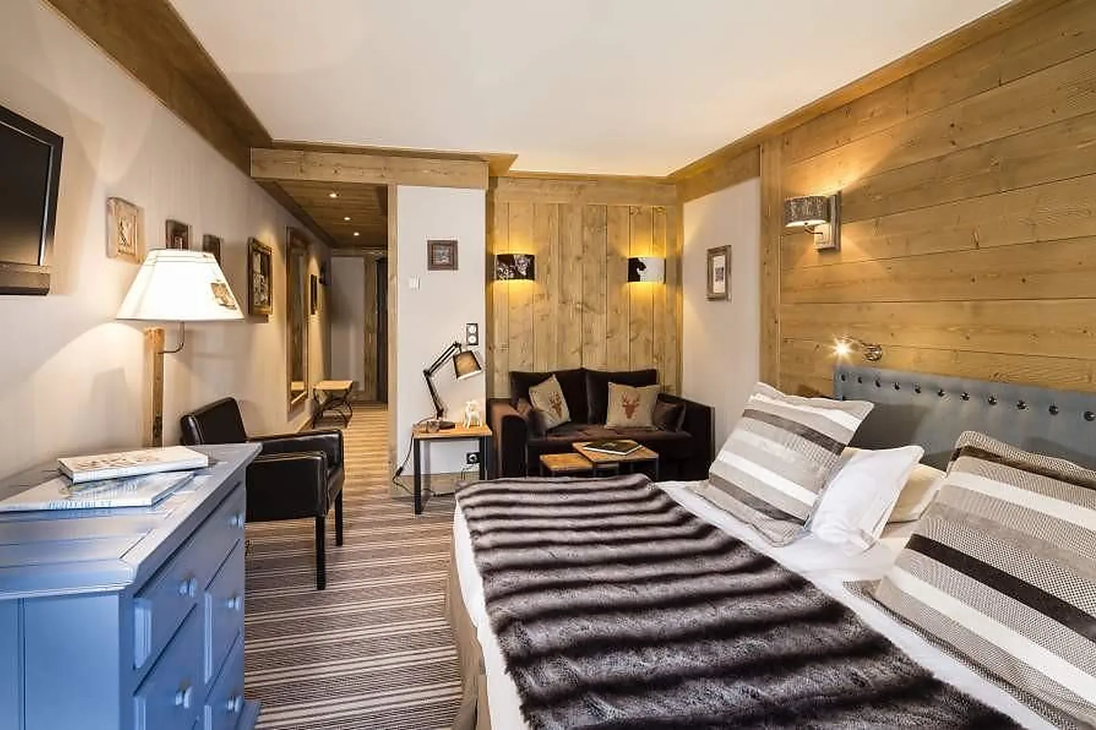 Lieux événementiels, HÔTEL KANDAHAR