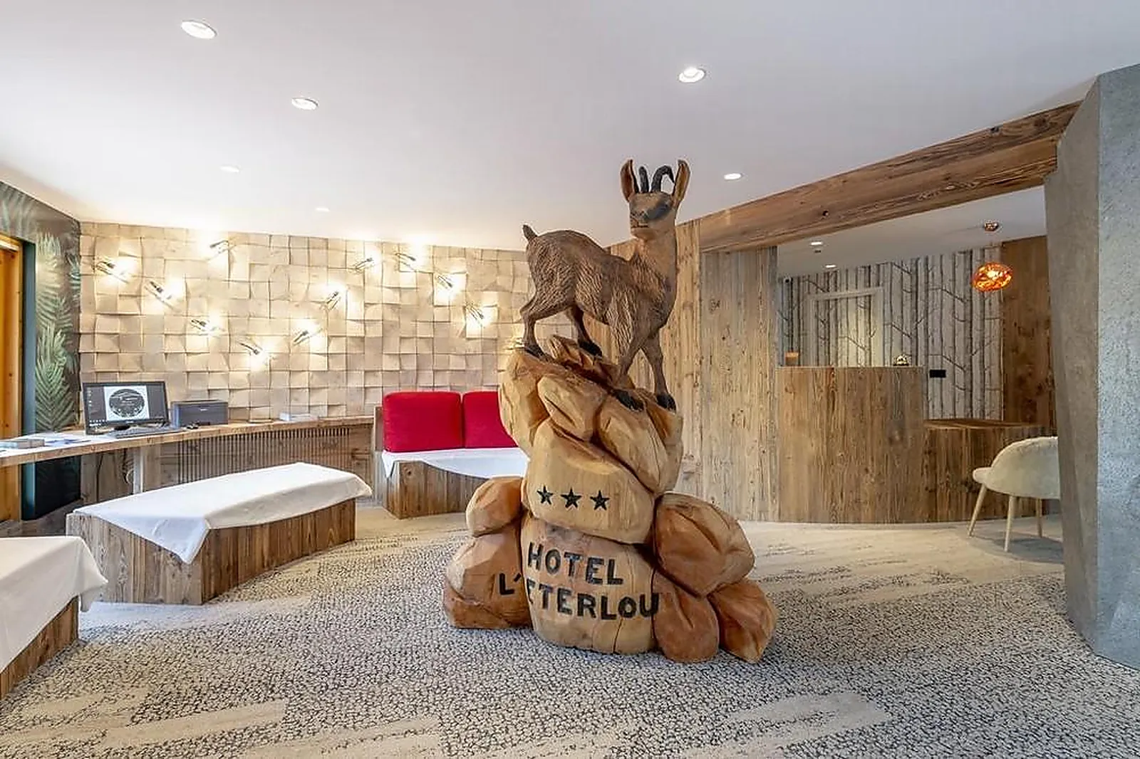 Lieux événementiels, HÔTEL L'ETERLOU