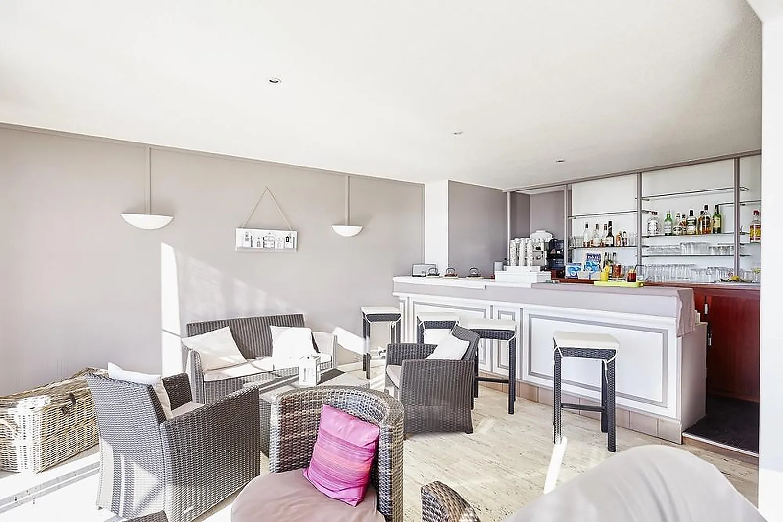 Lieux événementiels, HÔTEL LA CANOPÉE