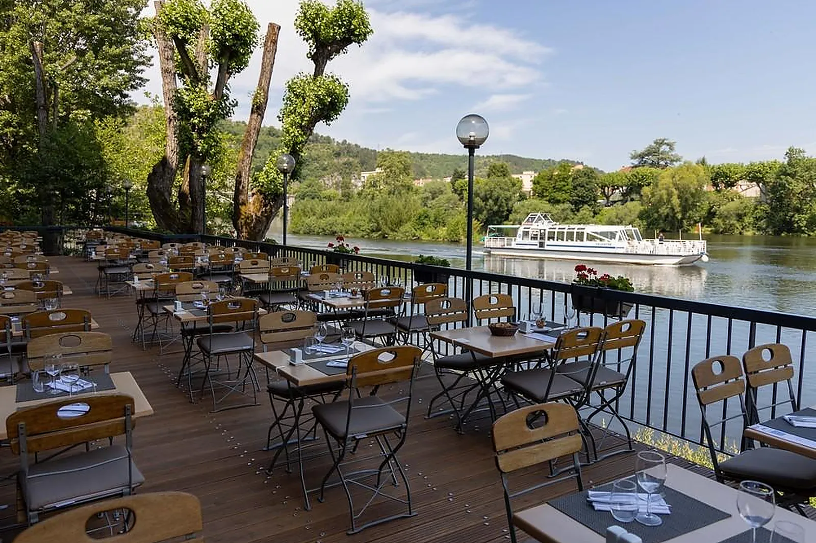 Lieux événementiels, HÔTEL LA CHARTREUSE