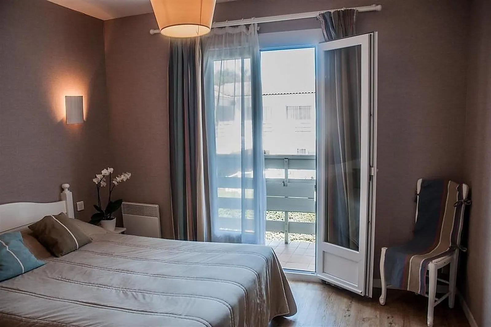 Lieux événementiels, HÔTEL LA FRÉGATE