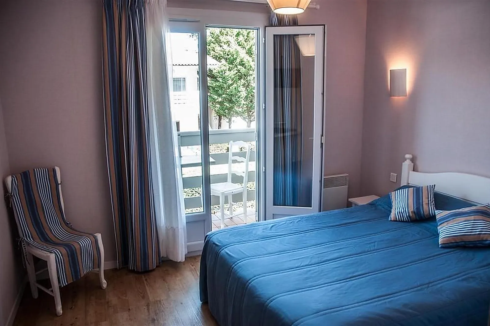 Lieux événementiels, HÔTEL LA FRÉGATE