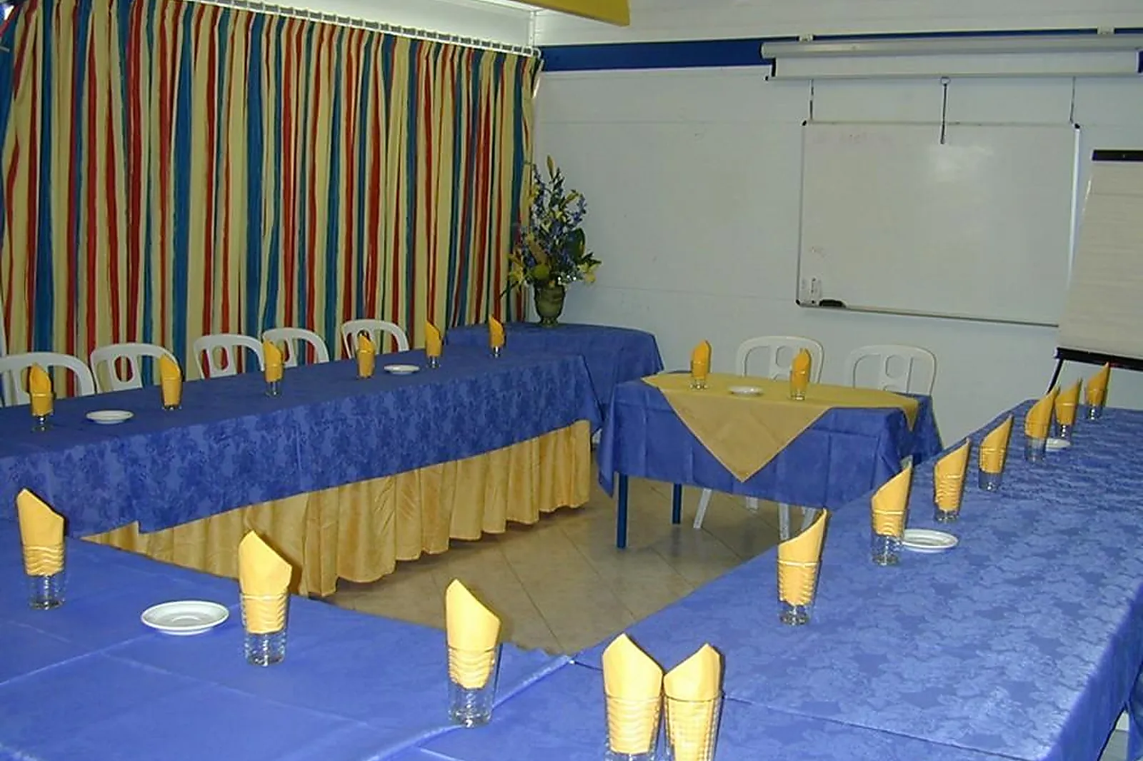 Lieux événementiels, HÔTEL LA MAISON CRÉOLE